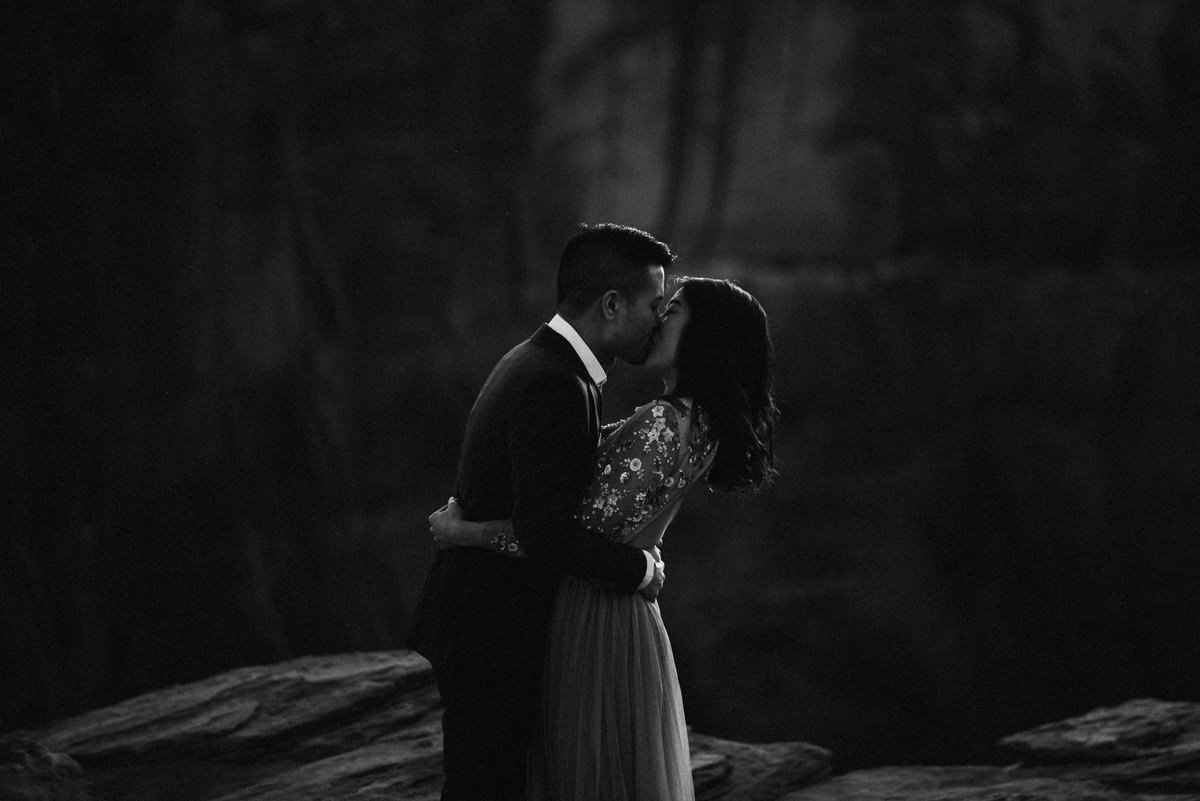 dark and moody horseshoe bend engagement