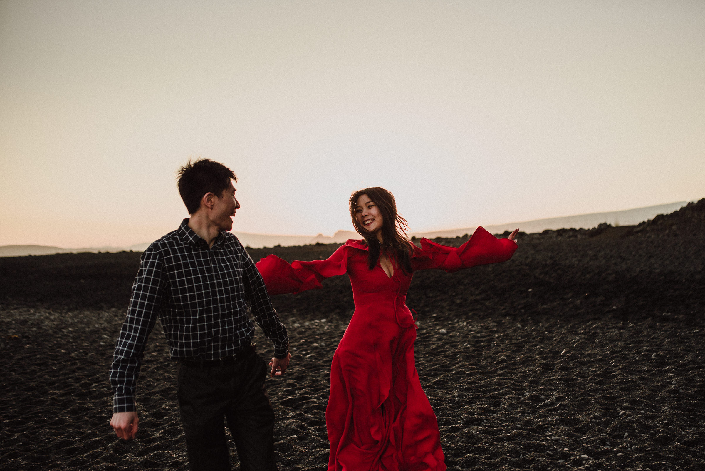 moody vik beach wedding