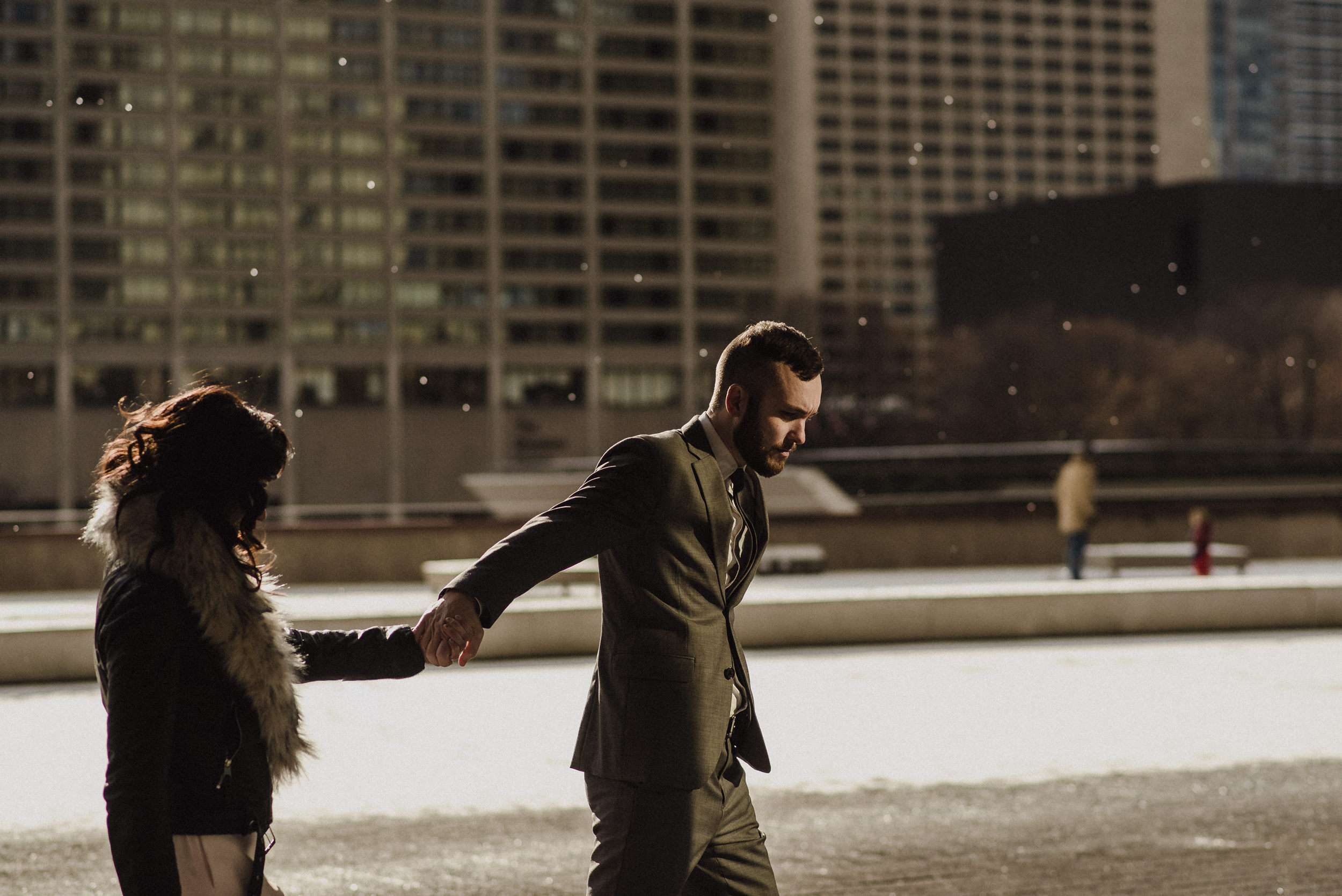 urban portraits of toronto couple