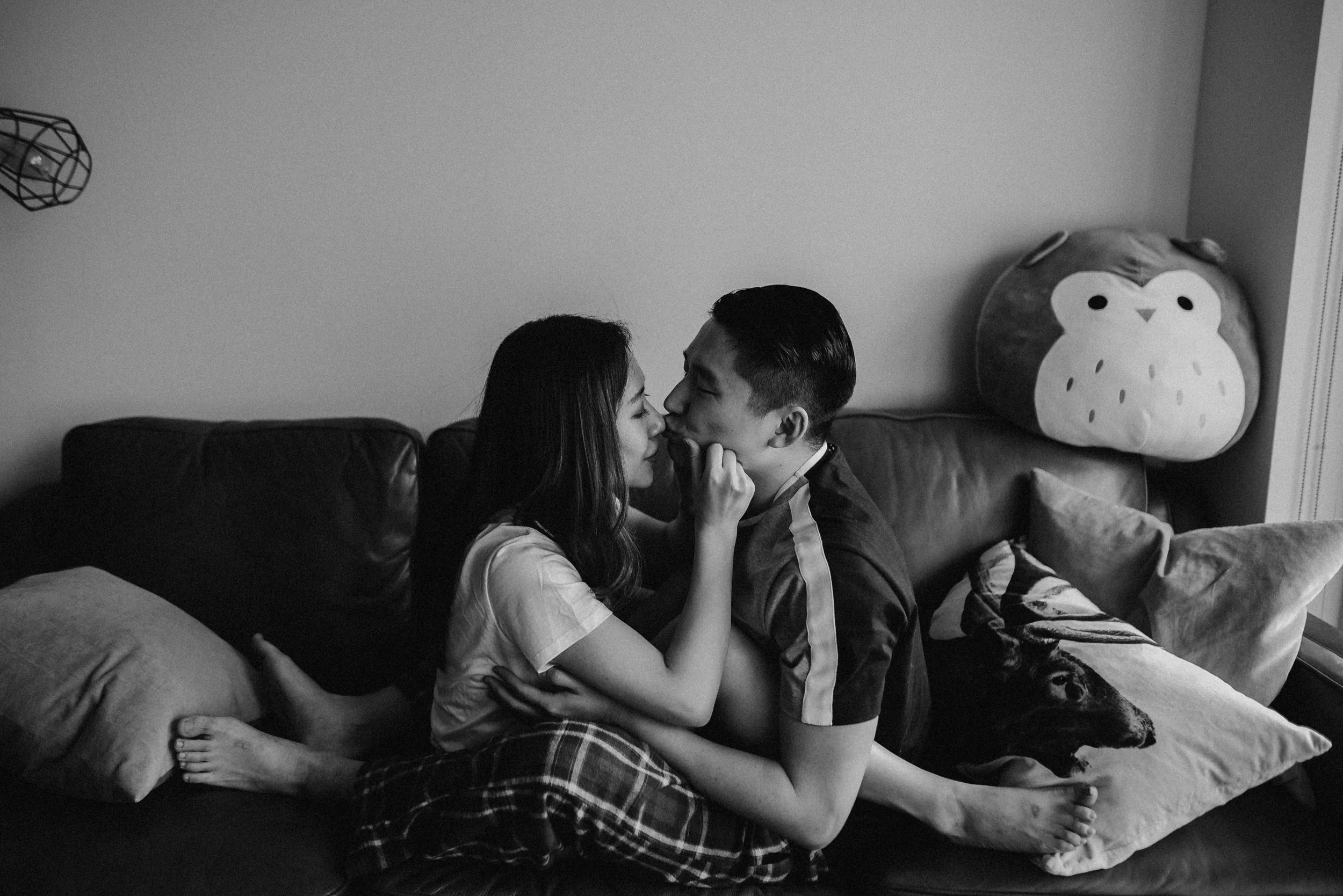 condo-engagement-photos-toronto
