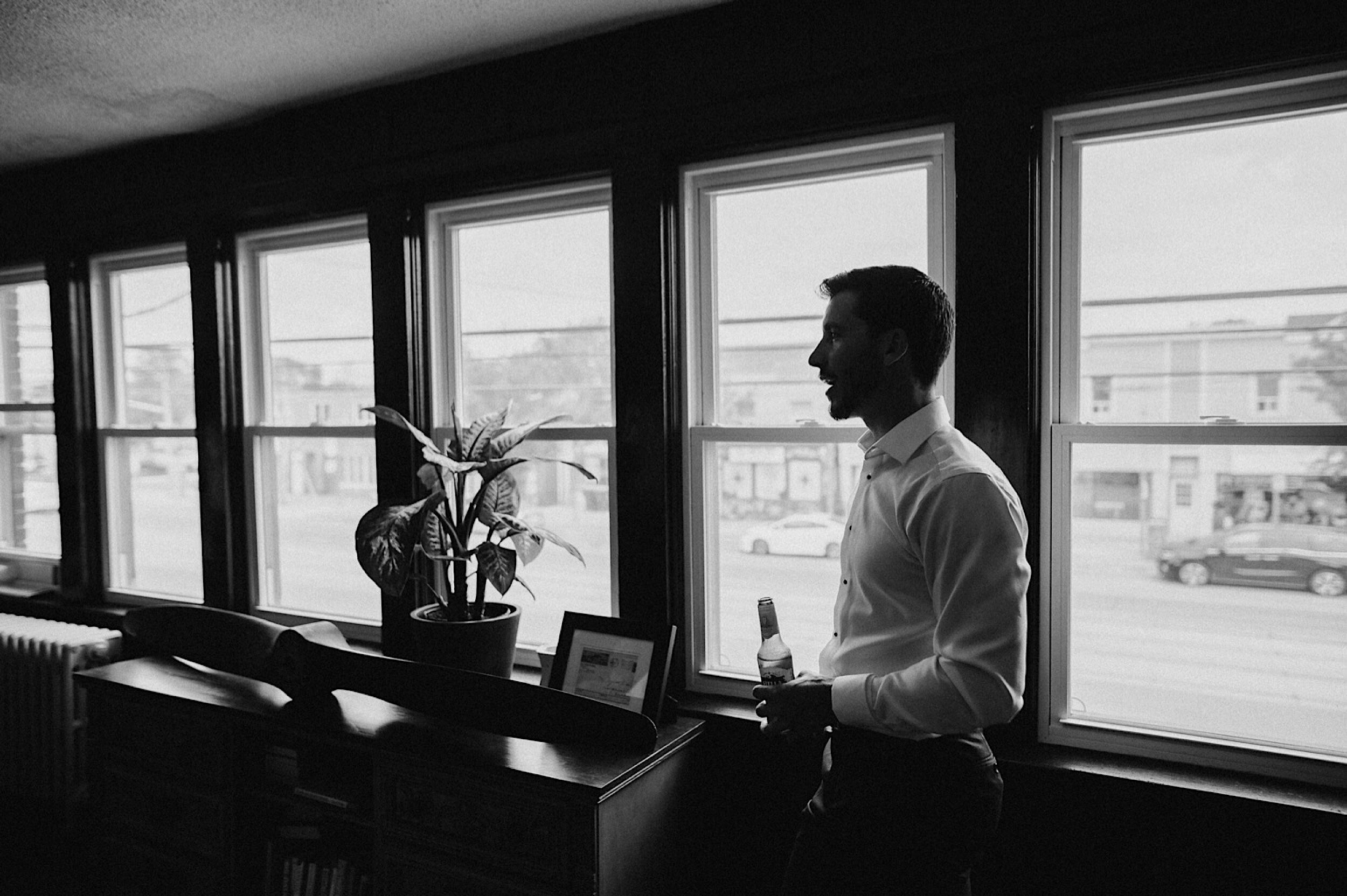 black and white toronto wedding