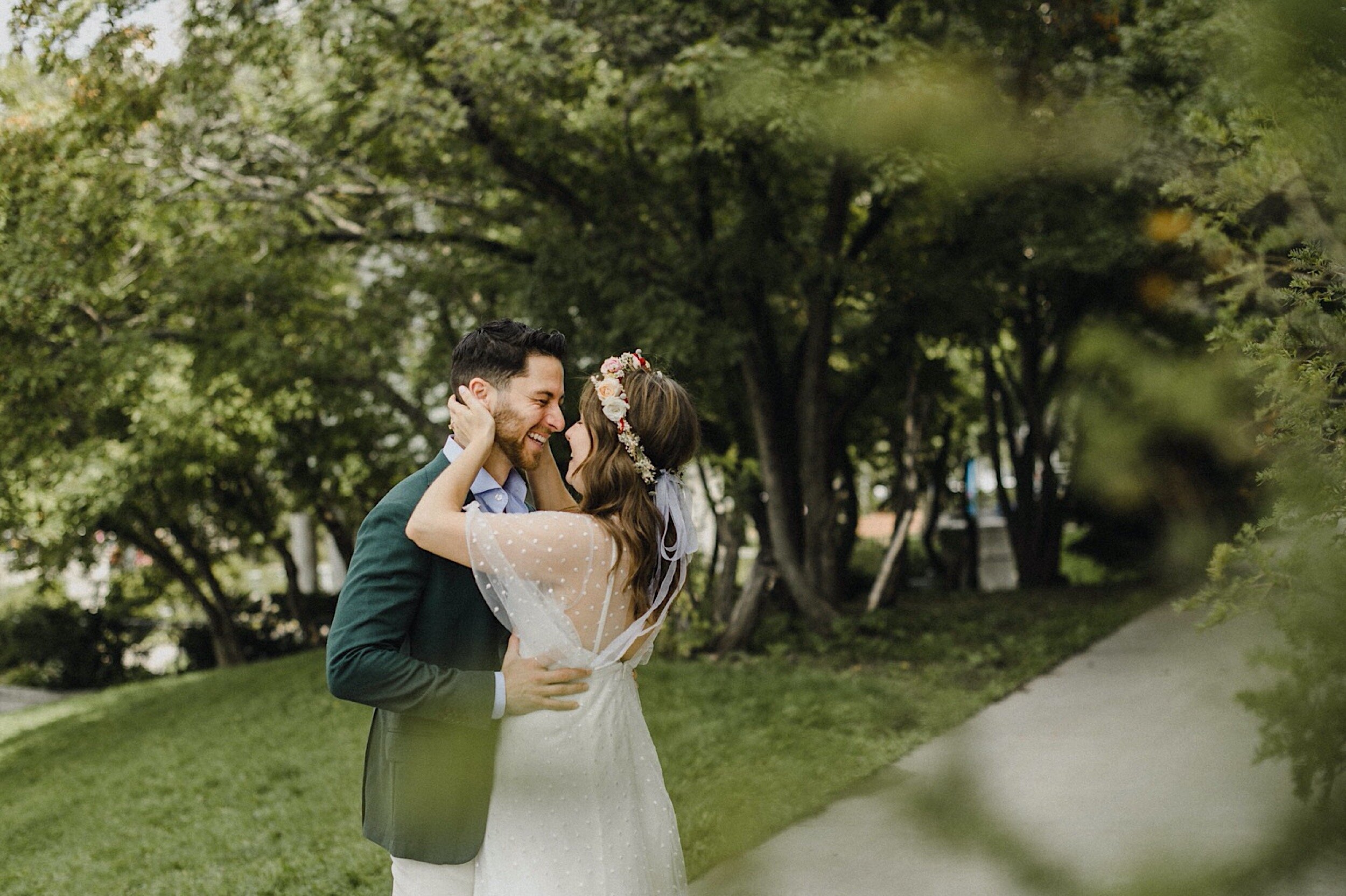 Toronto backyard wedding — Liat Aharoni Photography