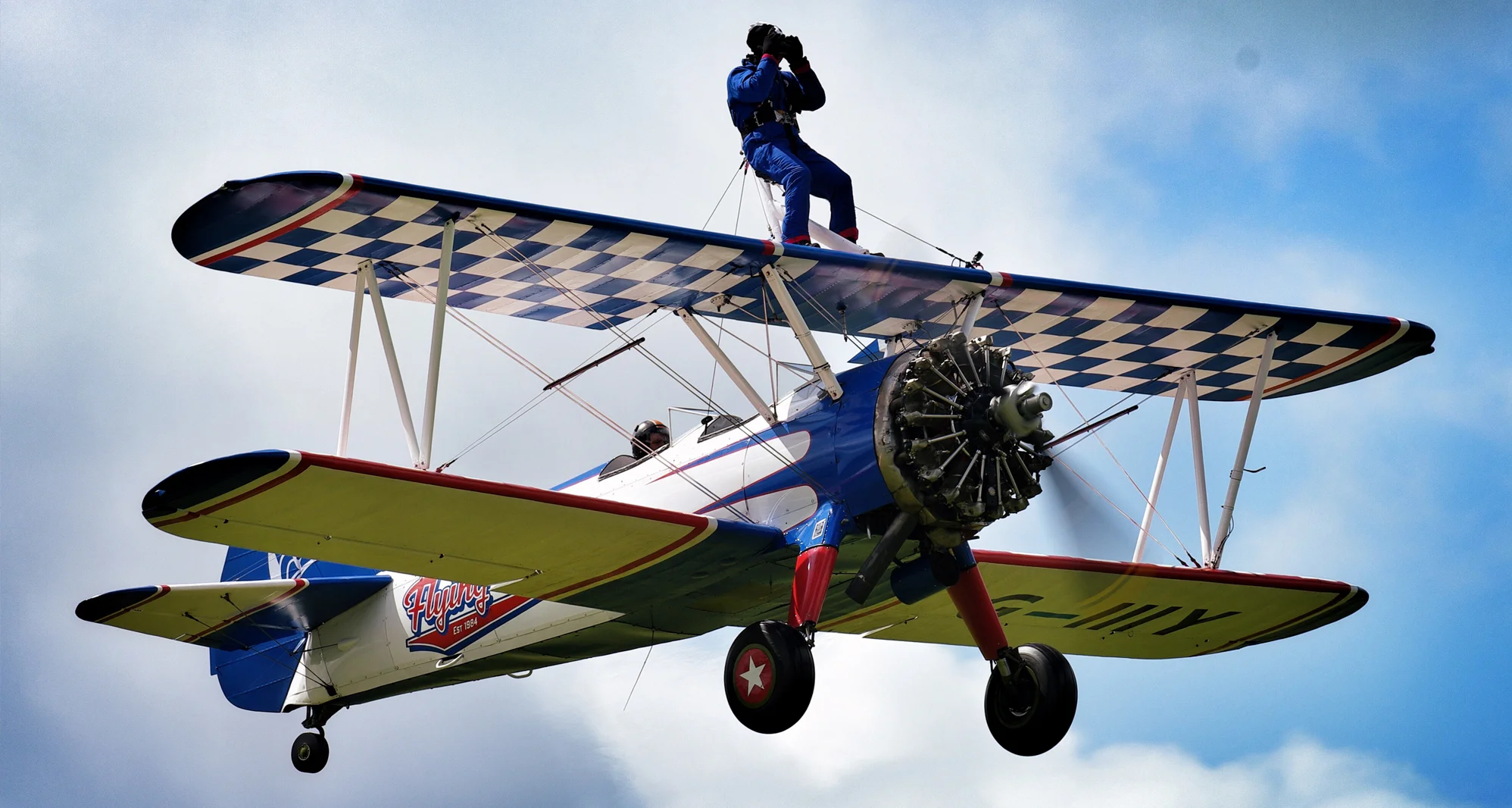 ARBhome_pics_WingWalk.jpg