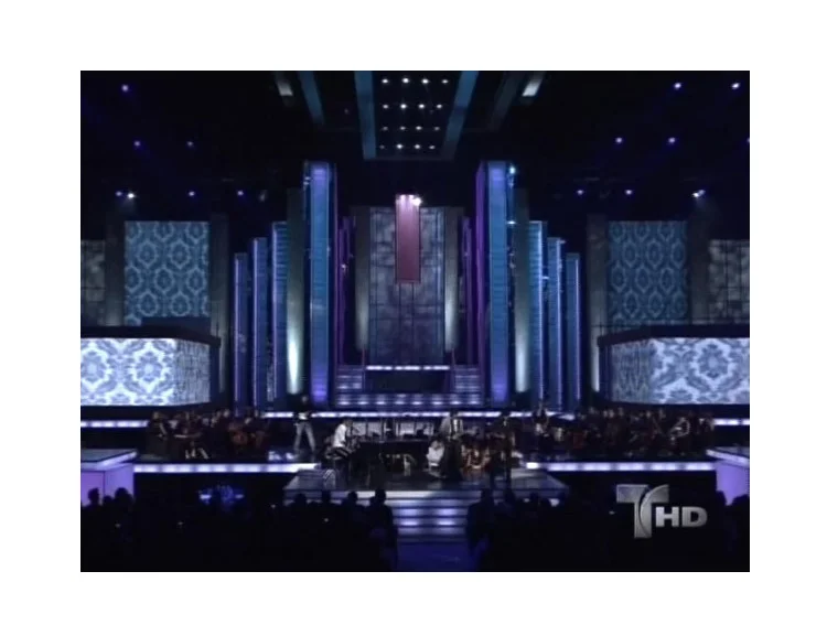 billboard_latin_10_1.jpg