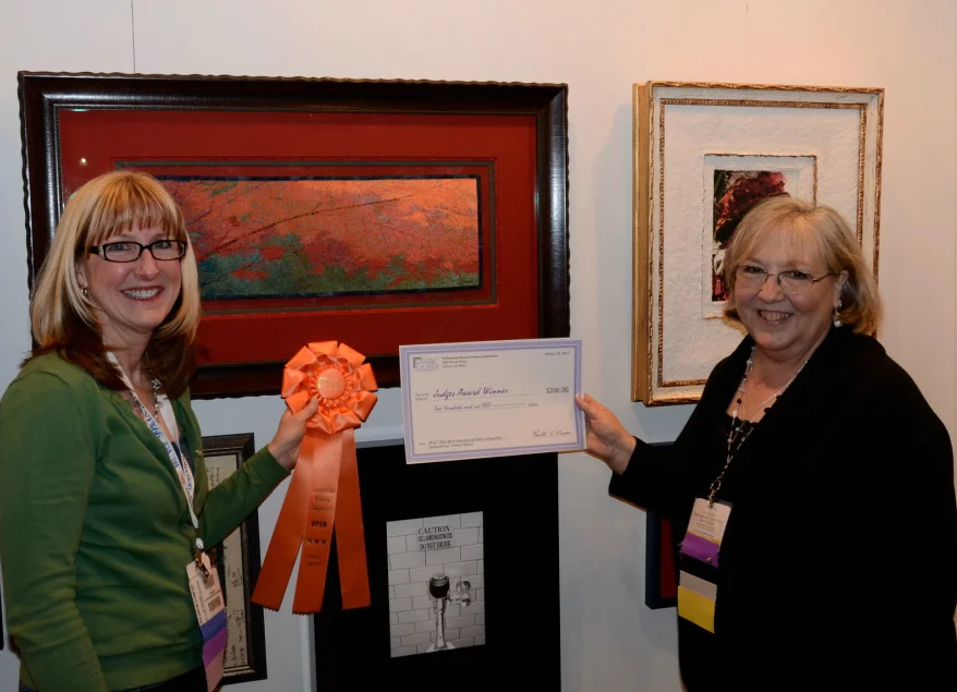 Myrna Dow (left) - 2012-2013 Judges Award Best Use of Fabric, International PPFA Award Winner