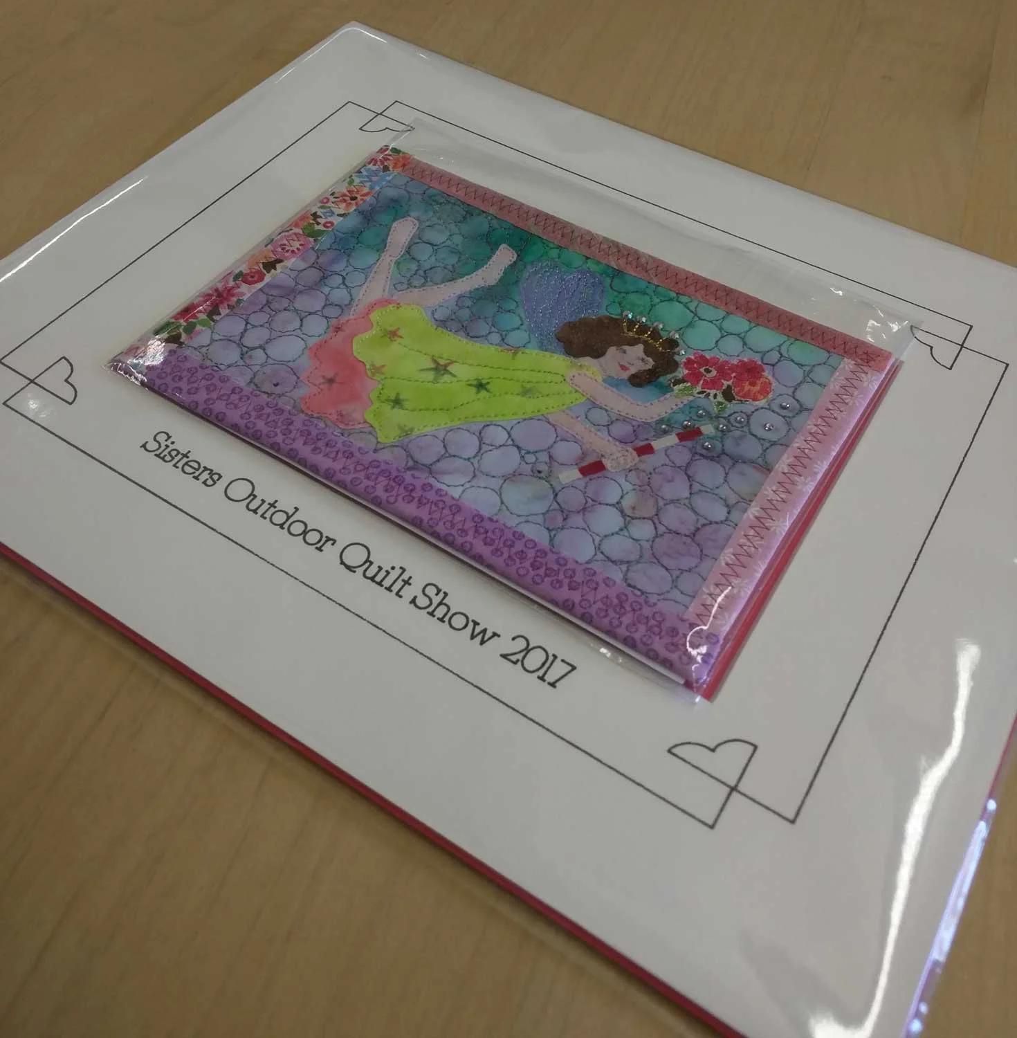 A Very Limited amount of special mats are available. The special mat will frame your fabric post card or any 4" x 6" photograph. Great gift idea? 
