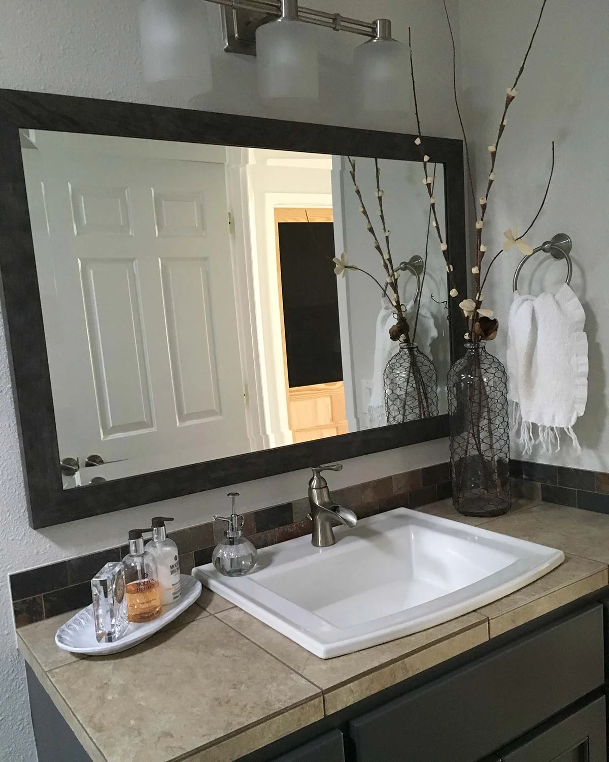 HDFW-Mirror-March2018-IMG_2409-1500X1200-WEB.jpg