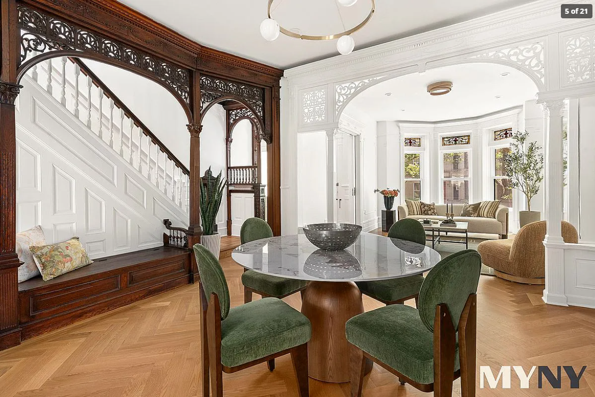 175RutlandAve_Stair.png