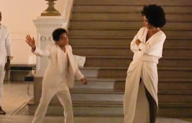 Dancing to NO FLEX ZONE with her son Julez