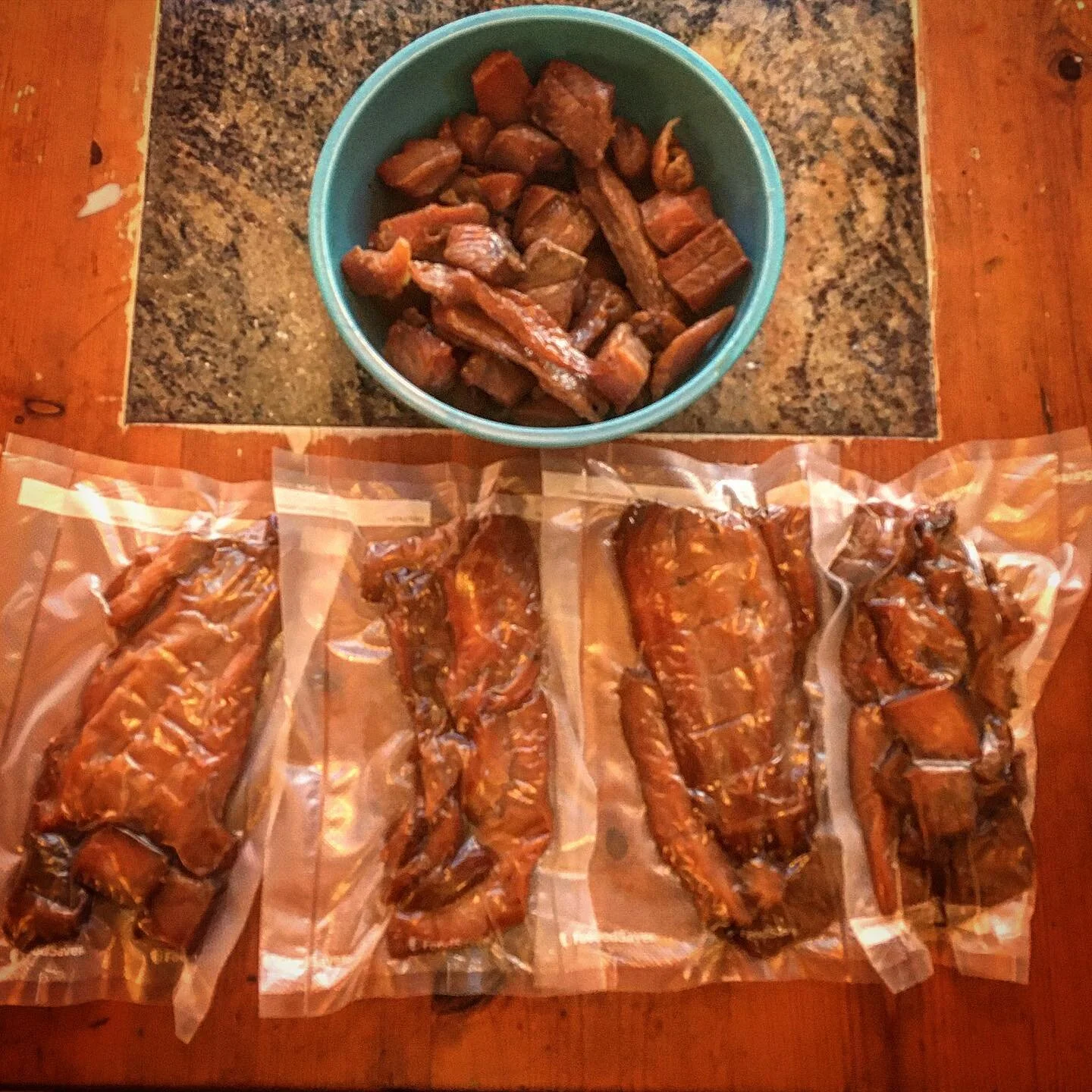 Smoked salmon - the end product 😋 #salmon #salmonrecipe #fish #cook #cooking #cookingofinstagram #cookingwithlove #chum #fishing #food #foodporn #wildfood