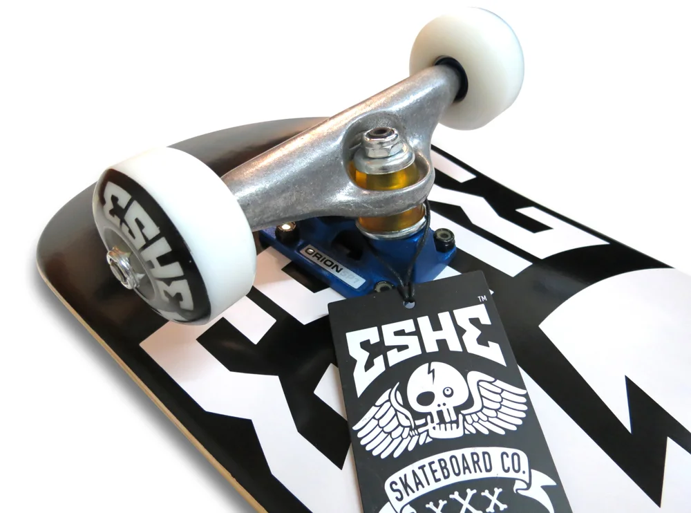 Skully-Complete-Close-Up.jpg