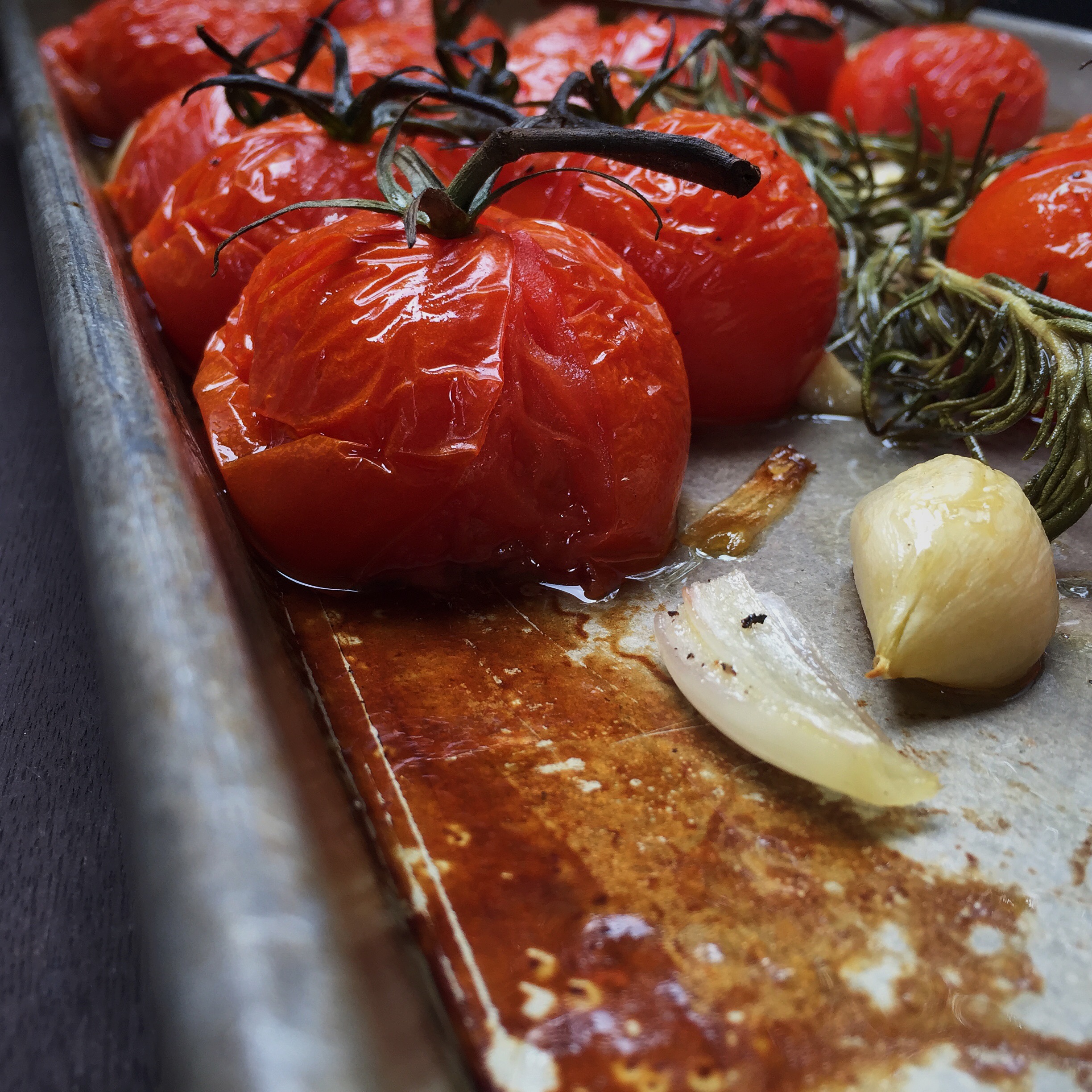 Roasted Tomatoes | RafaellaSargi.com