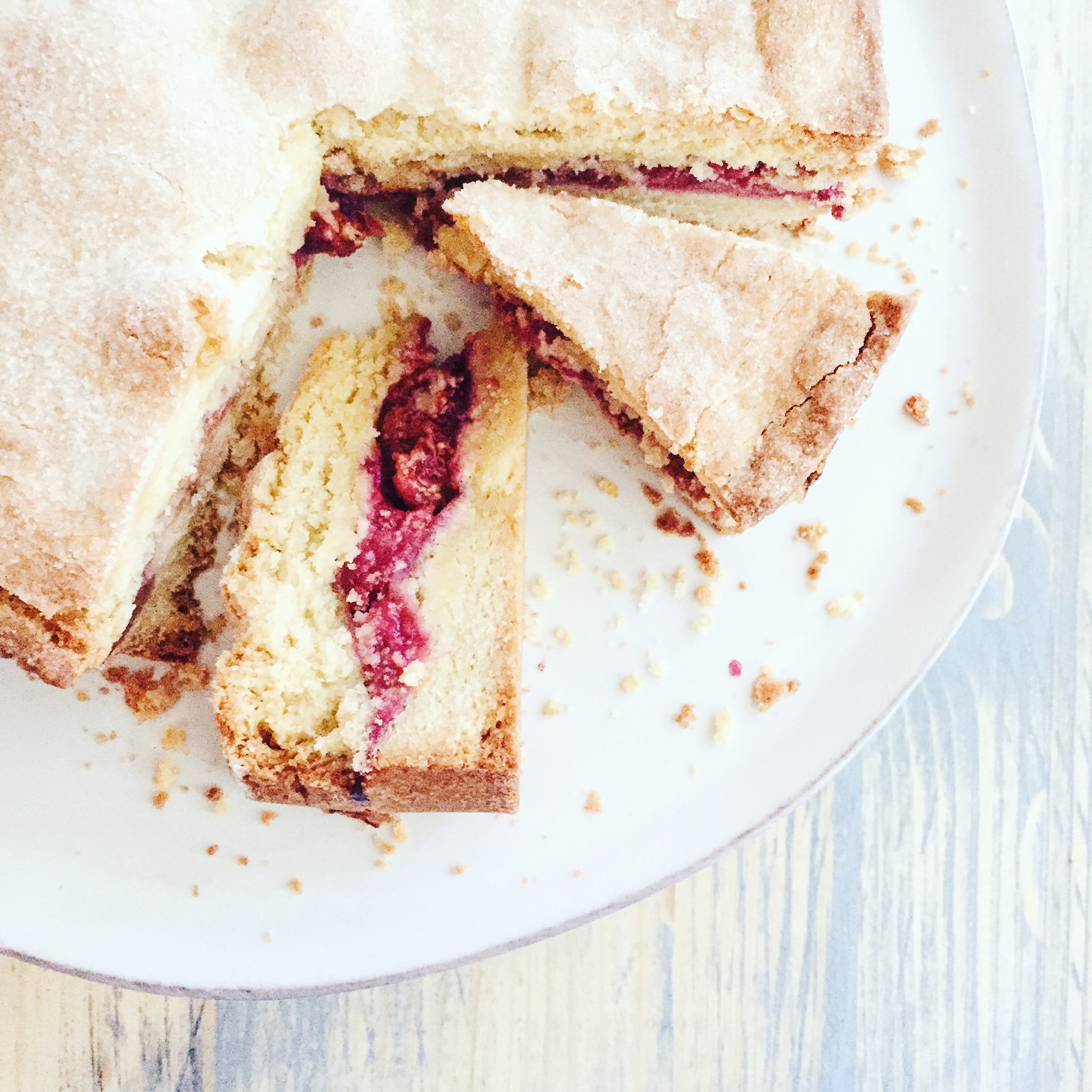 Fig Raspberry Cake | RafaellaSargi.com