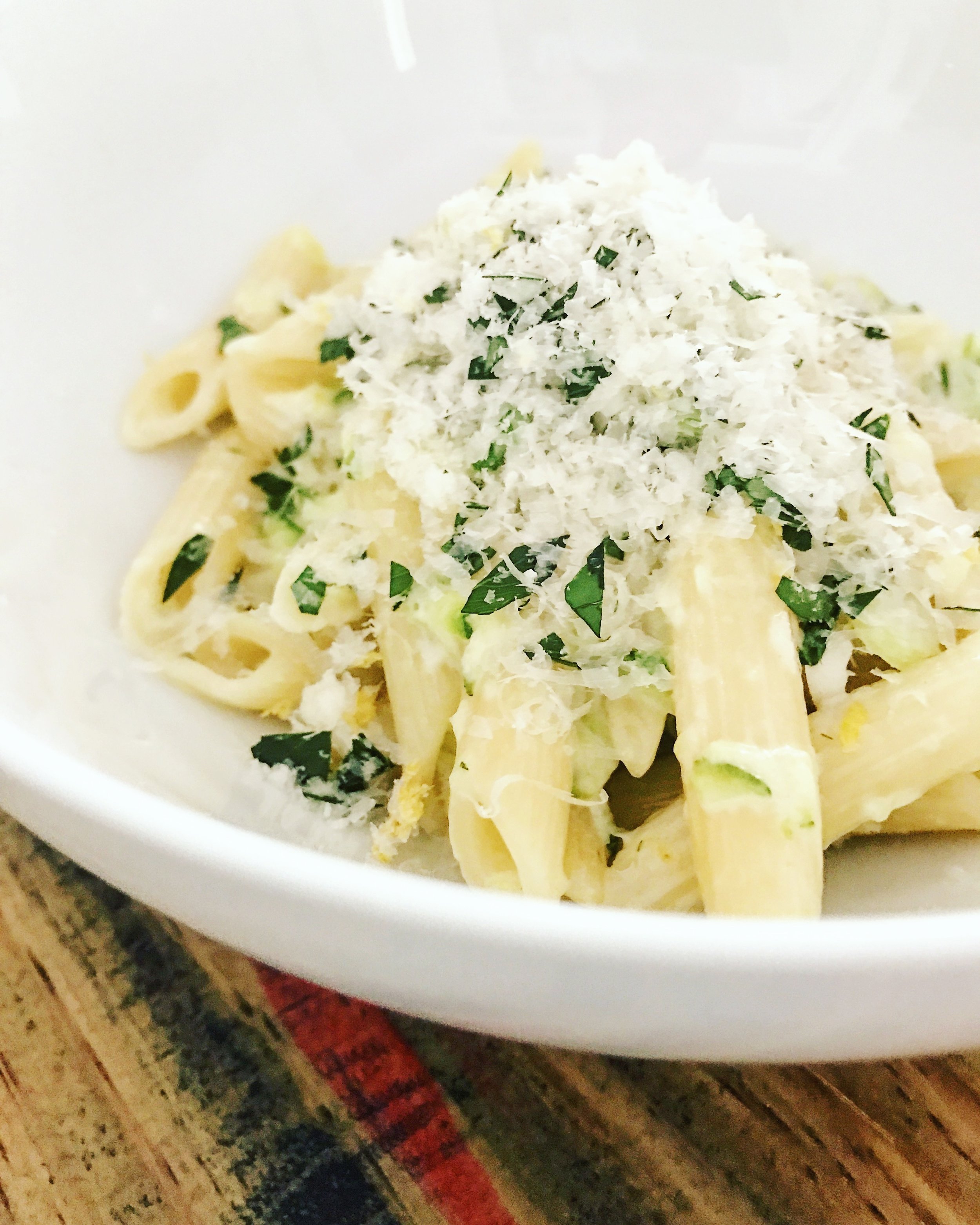 Creamy Zucchini Penne | RafaellaSargi.com