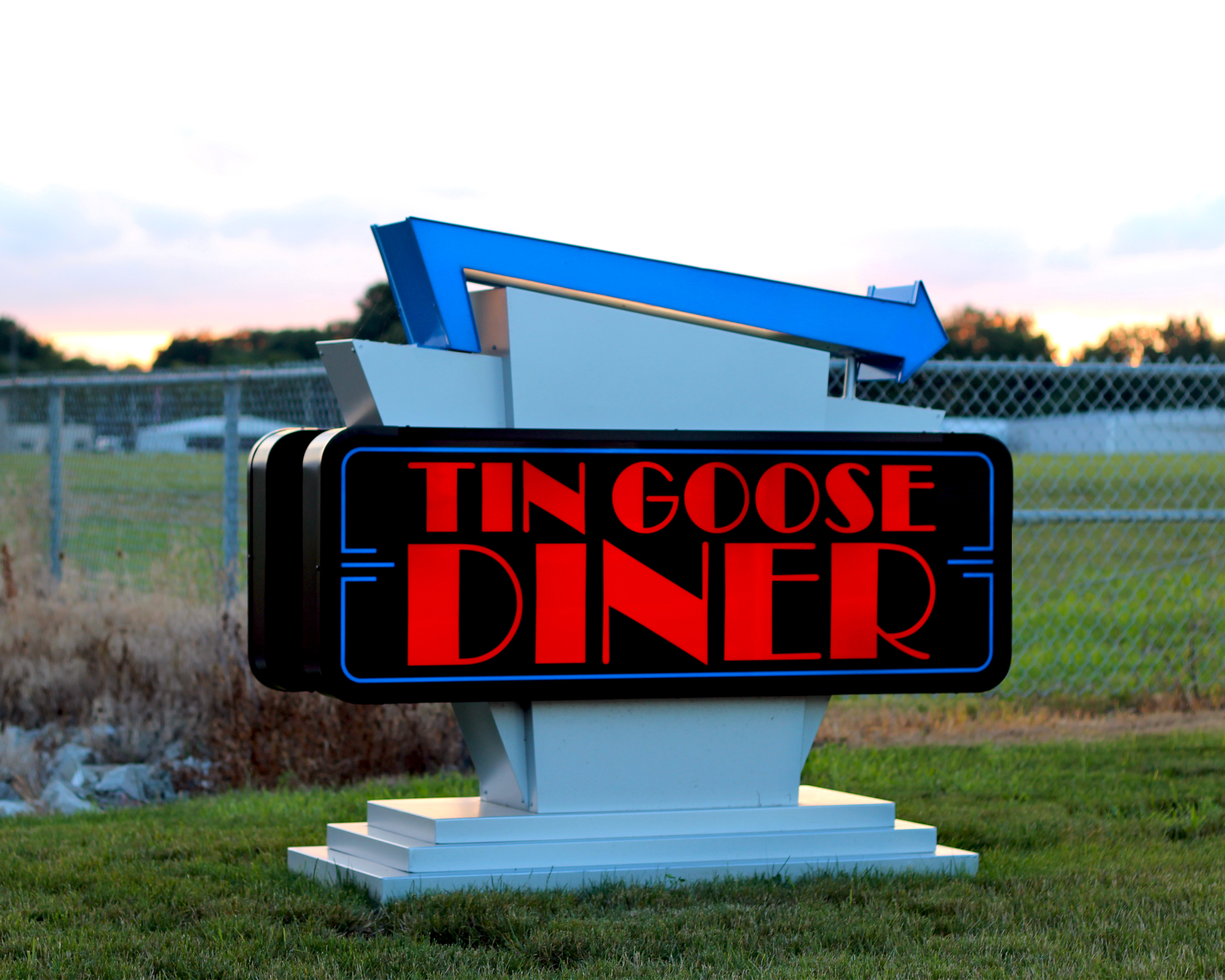 Tin Goose Diner