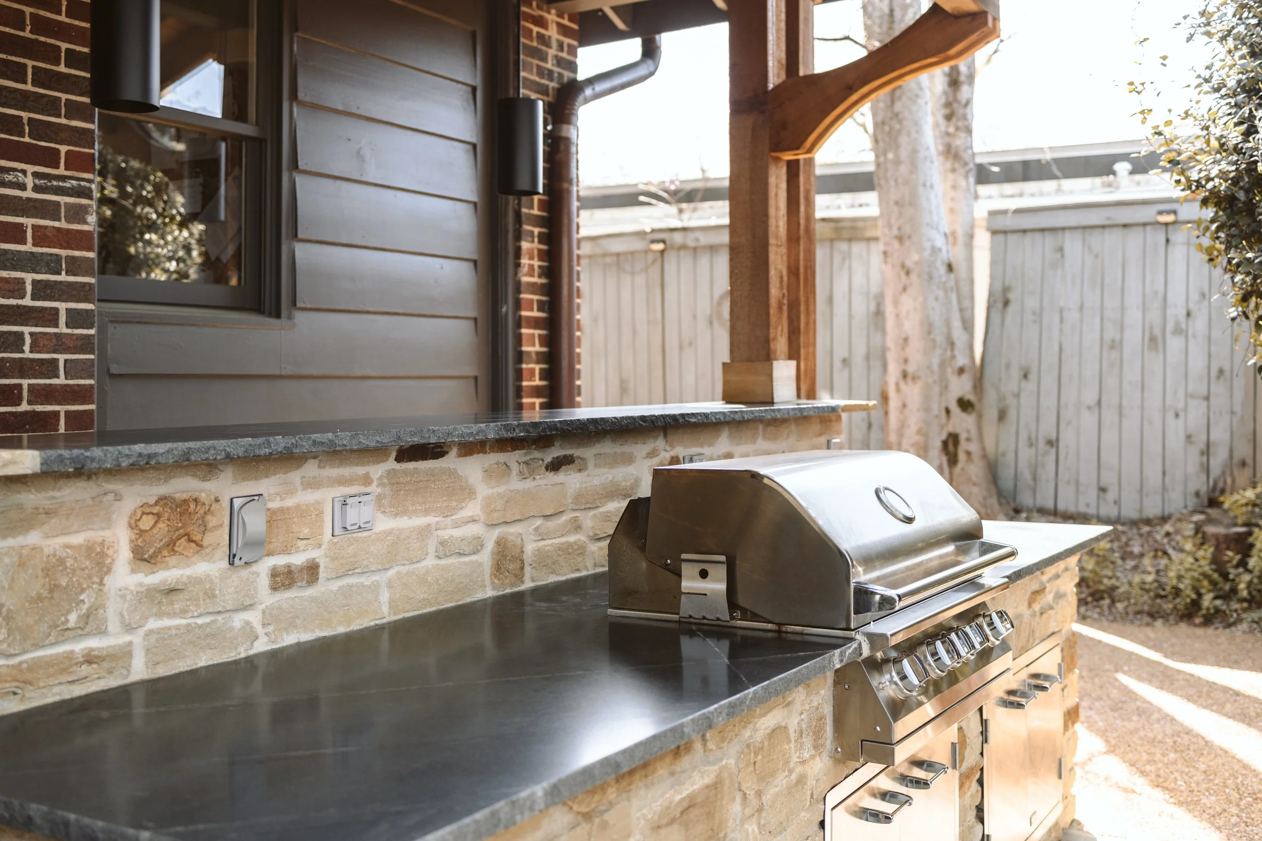 Tuscaloosa Outdoor Living Experts 1 Top Rated — Landscaping Tuscaloosa PROSCAPE