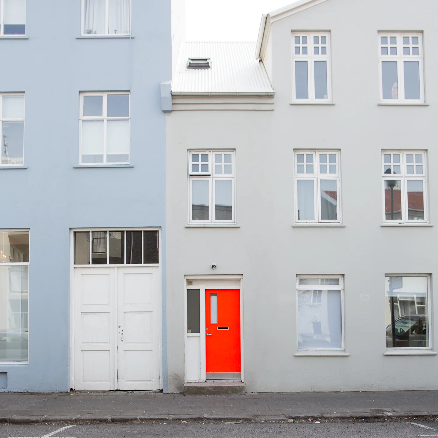 All over Iceland, there are fabulous pops of color amongst the muted tones, when you least expect them!