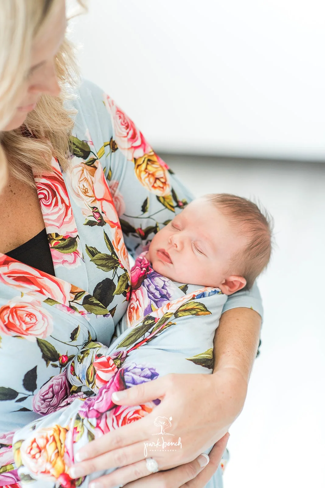 Park-Bench-Photography-Dallas-Newborn-Photographer-3.jpg