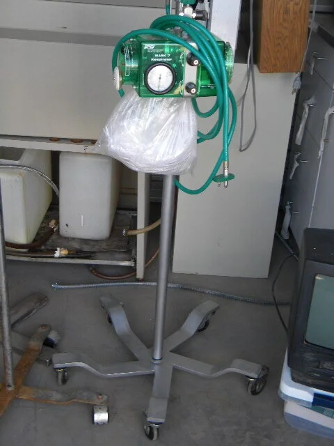 SOLD $400 SOLD Bird Mark 7 Respirator with stand and manual