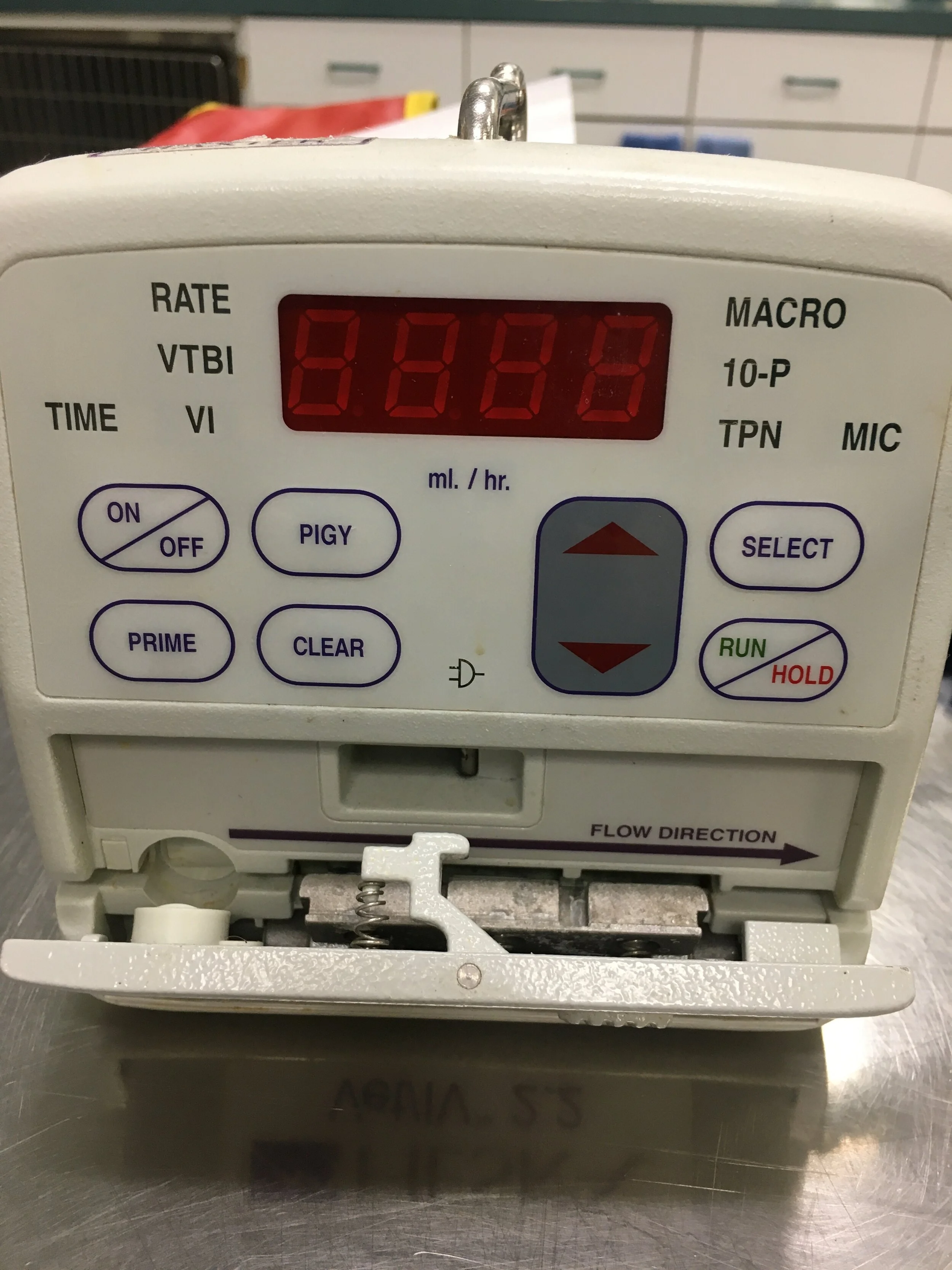 SOLD 320 SOLD 2006 Heska IV pumps in Portland, OR — Used Vet Equipment