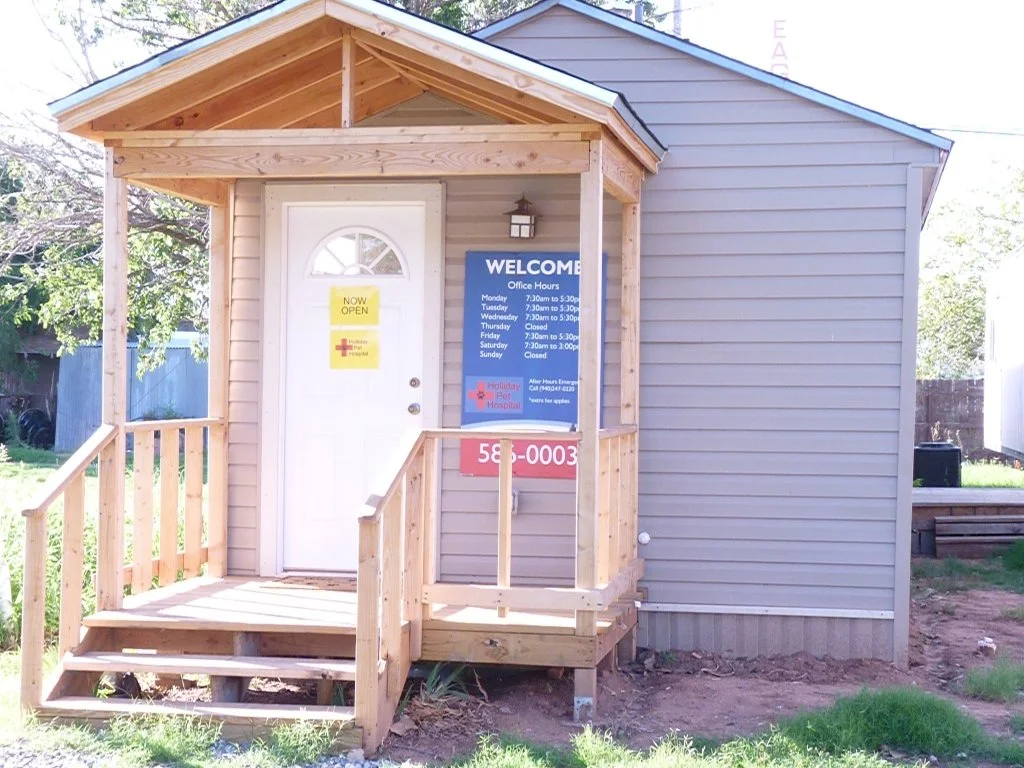 Holliday Pet Hospital — Used Vet Equipment