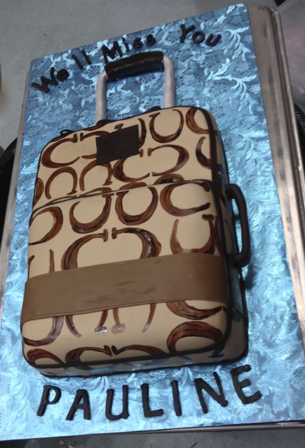 sculpted cake