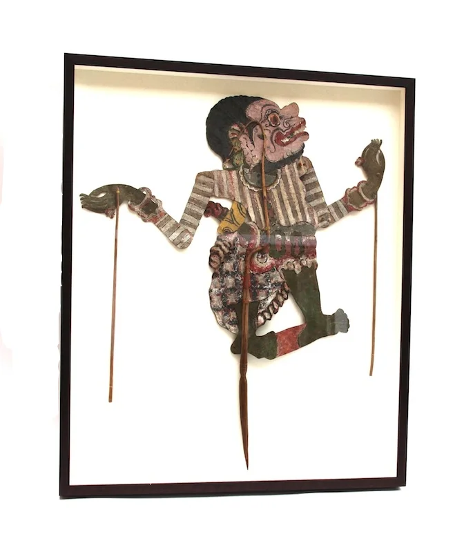 Thai Leather Puppet, Framed
27×32
QI026AA