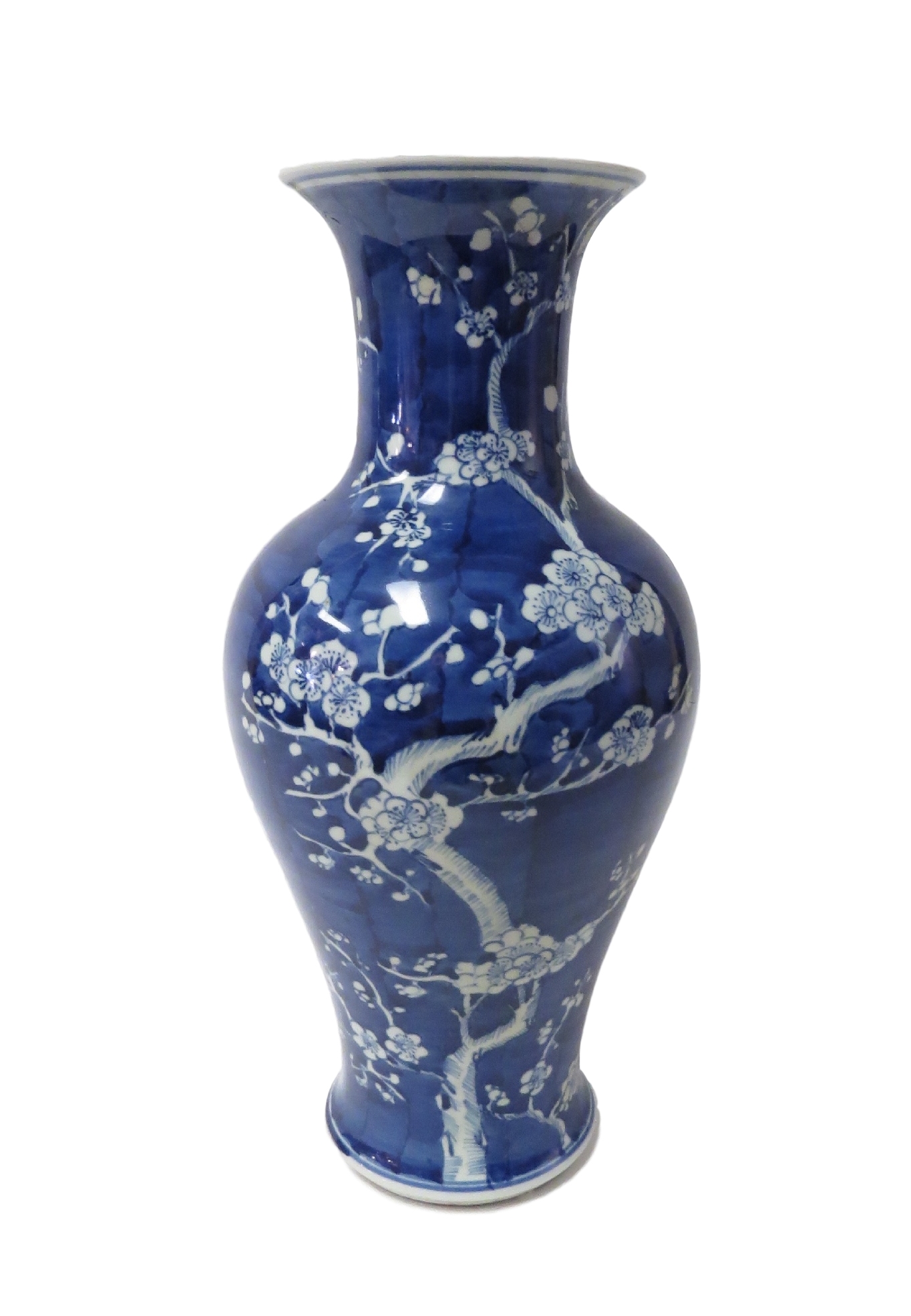 Blue & White Plum Blossom Kwan Yin Vase 7dx17h OP194