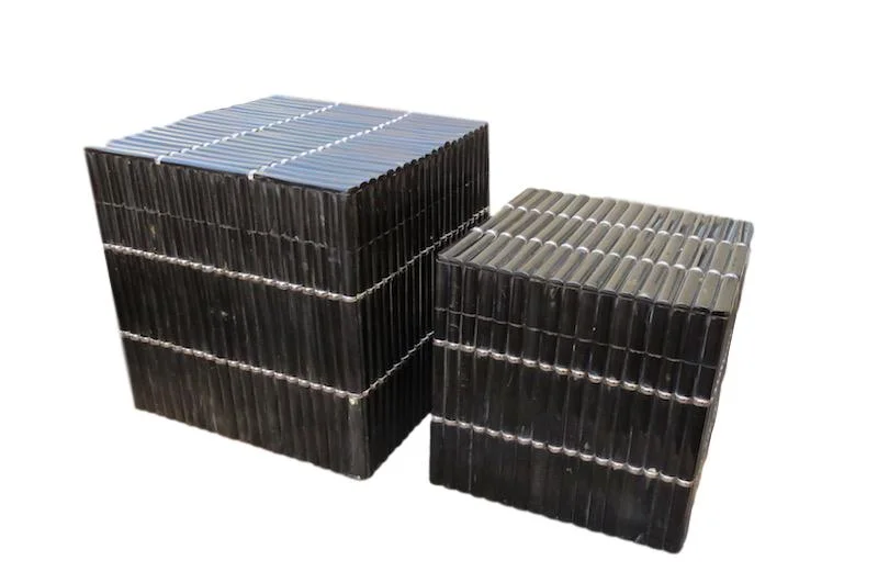Large Black Horn w/Silver Cube Box 10x10x10h BIA342 Black Horn w/Silver Cube Box 8x8x8h BIA342
