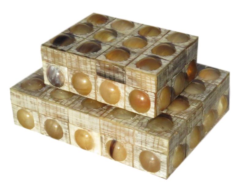 Etched/Smooth Raised Button Horn Box Small - 7x5x2.5h - BIJ452S Large - 10x8x2.5h - BIJ452L