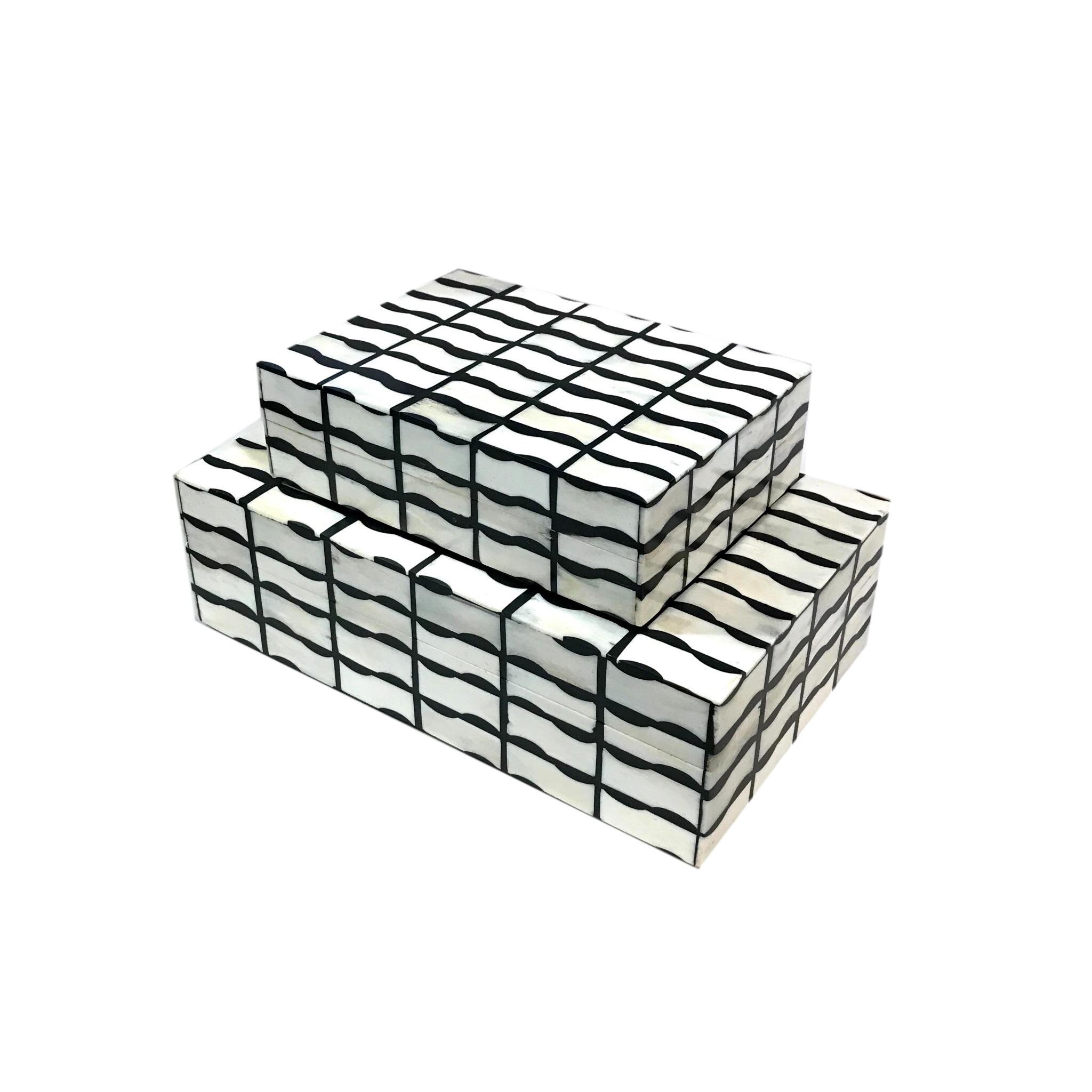 Black and White Resin Boxes Small - 7x5x2h - BIW485S Large - 10x6x3h - BIW485L