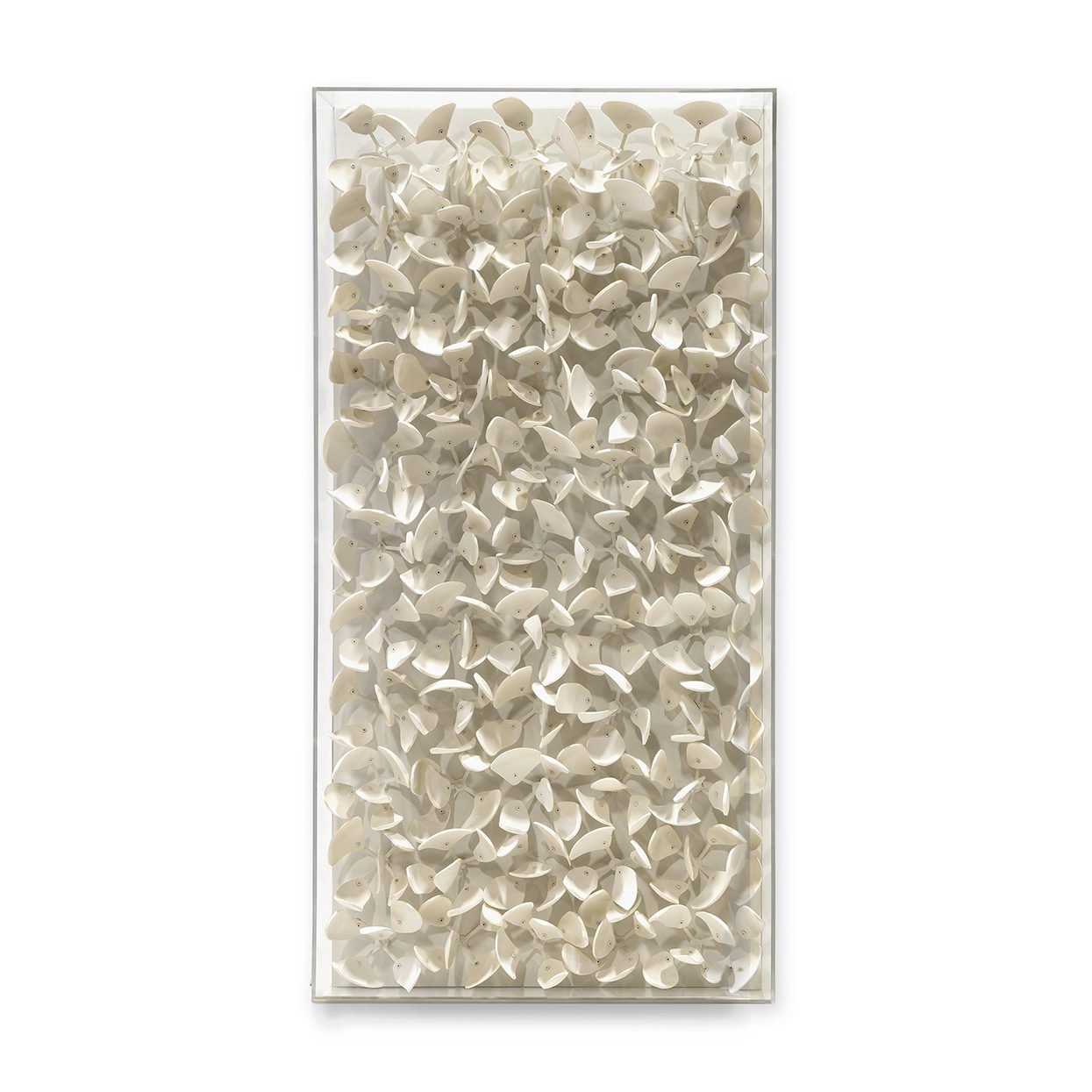 Carved Coco Wood Petals/Acrylic/Steel Frame 23x5x45.5h - P135741