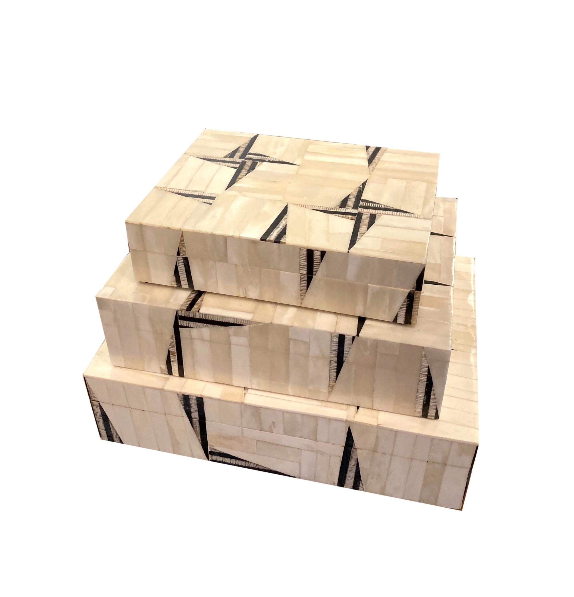 Bone/Etched Horn Pinwheel Box Small - 7x9x2.5h - BIU350S Medium - 11x9x3h - BIU350M Large - 13x10x3.5h - BIU350L