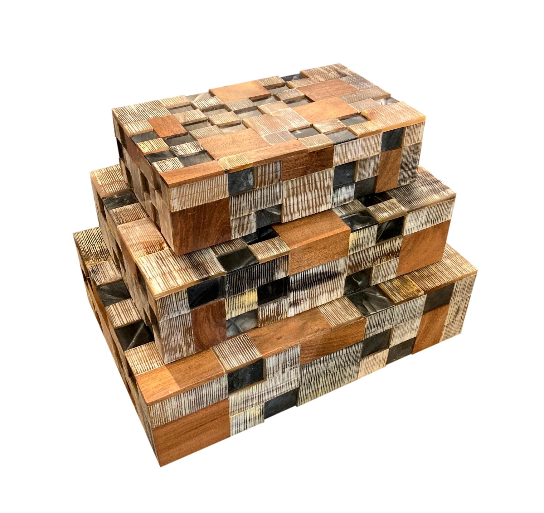 Hi Lo Walnut/Etched Horn/Resin Box Small - 9x5x3h - BIU716S Medium - 11x7x3h - BIU716M Large - 13x9x3.5h - BIU716L