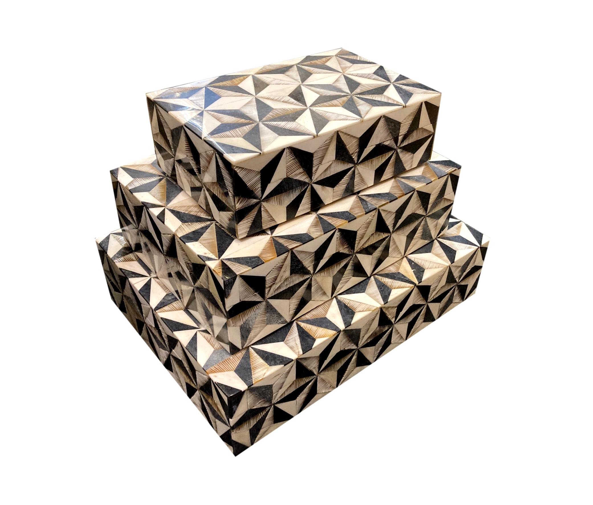 Etched Horn, Grey/White Resin Triangles Box Small - 8x5x2.5h - BIU890S Medium - 10x7x3h - BIU890M Large - 12x9x3h - BIU890L