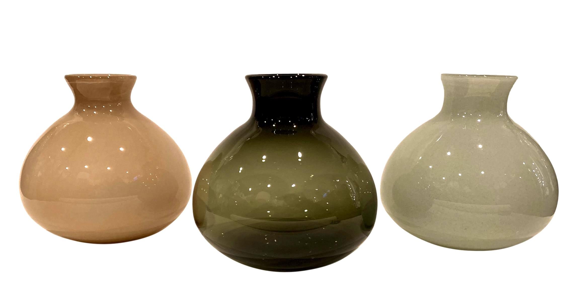 Bucca Glass Vase Beige - 11.5dx12h - EU1474187 Smoke - 11.5dx12h - EU1520203 Light Gray - 11.5dx12h - EU1474186