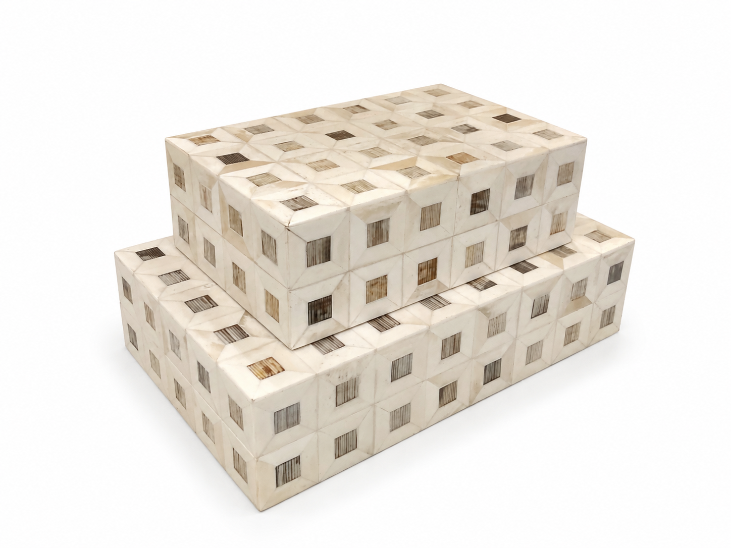  Small Square Etched Horn / Bone Box  Small - 9×6×3h - BIH15S  Large - 12×7.5×3h - BIH15L 