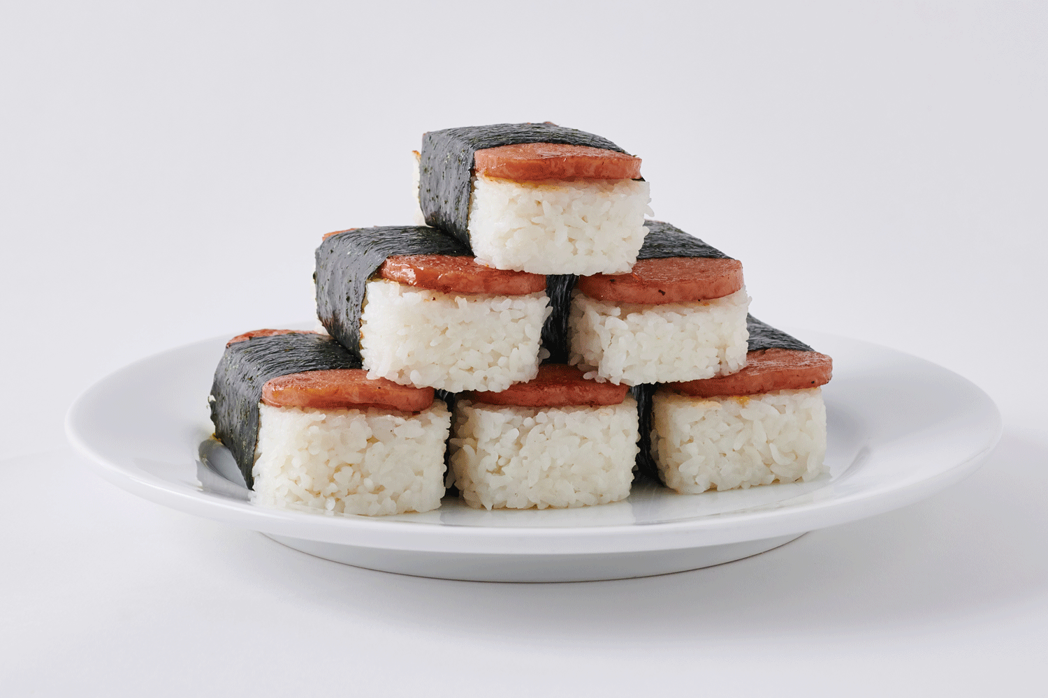 2019-01-Zippys-Musubi-GIF-final.gif