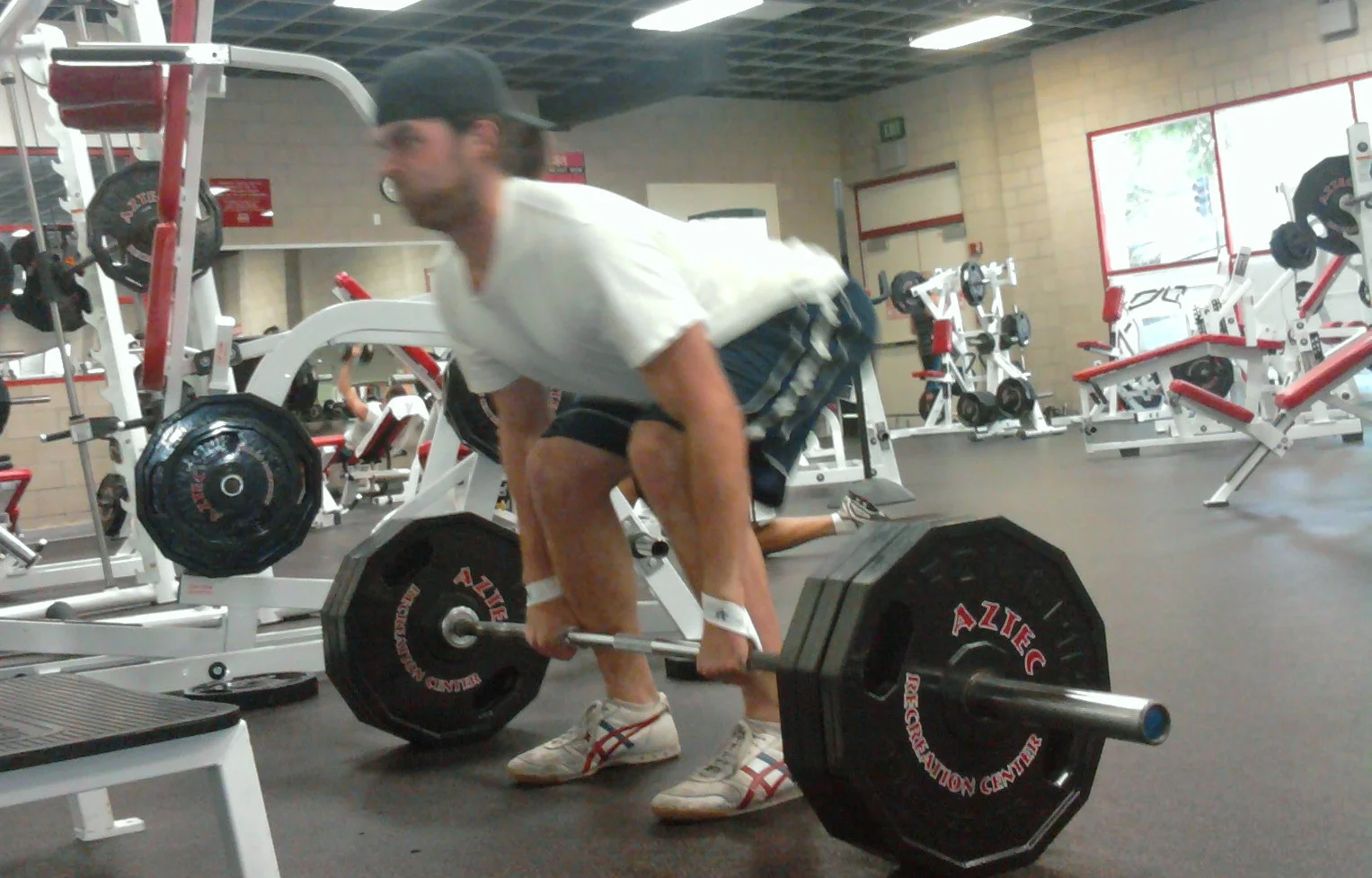 Let's Deadlift and Pick Stuff Up!