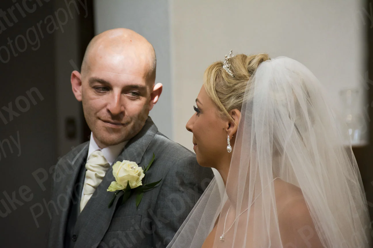 mr&mrs_smith_130926_030.jpg