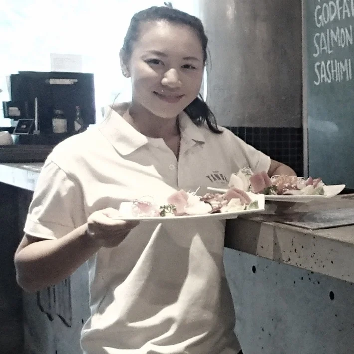 WAITING STAFF