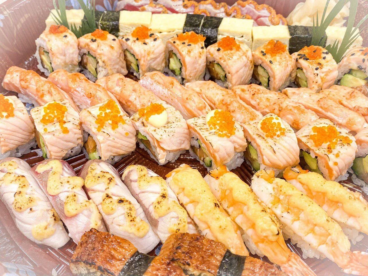ABURI SUSHI PLATTER (44 PCS) — Standing Sushi Bar