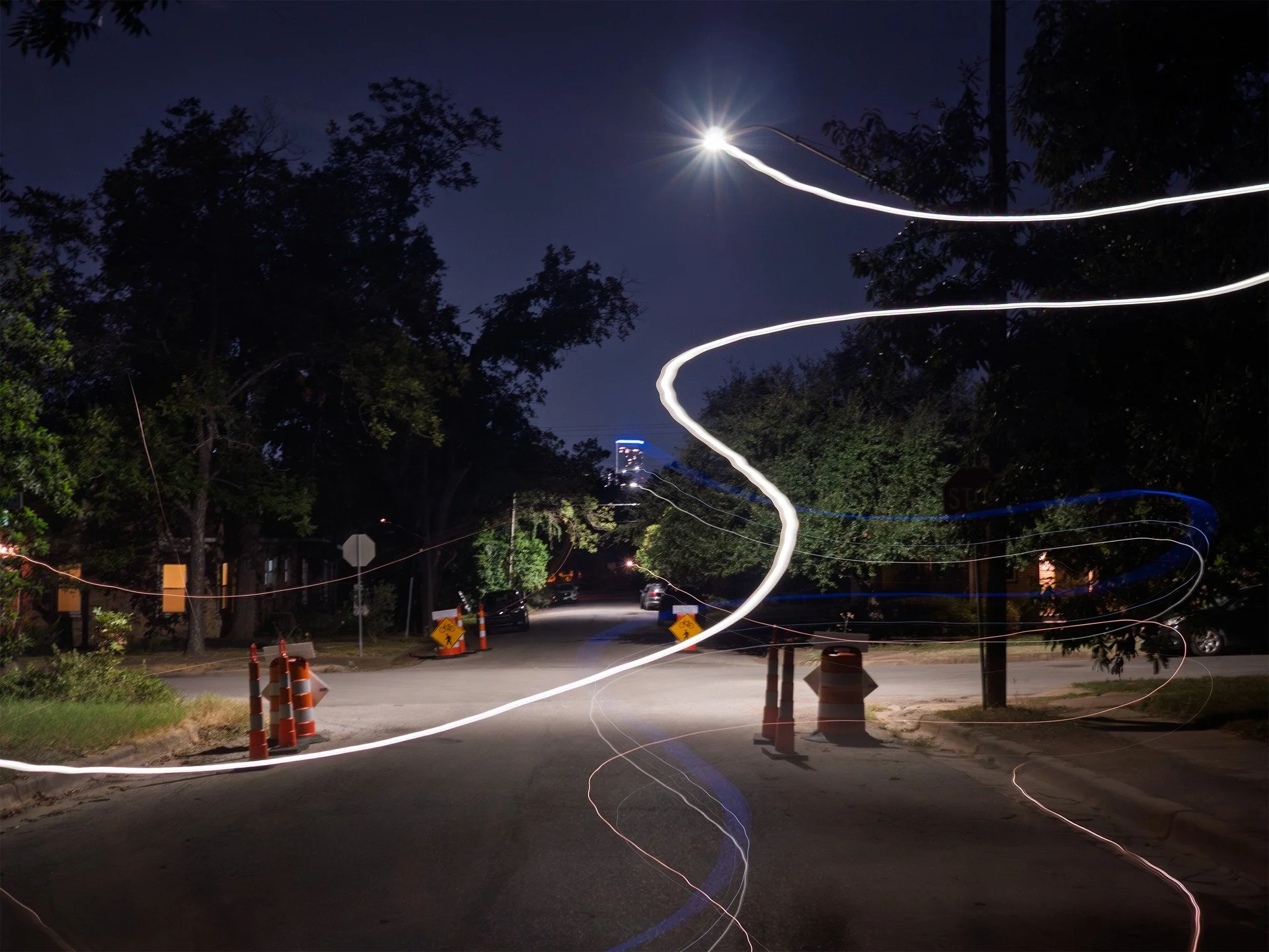 light in motion

#urbanlandscape #nightphotography #intentionalcameramovement #lightpaintingphotography #ATX #AustinTexas