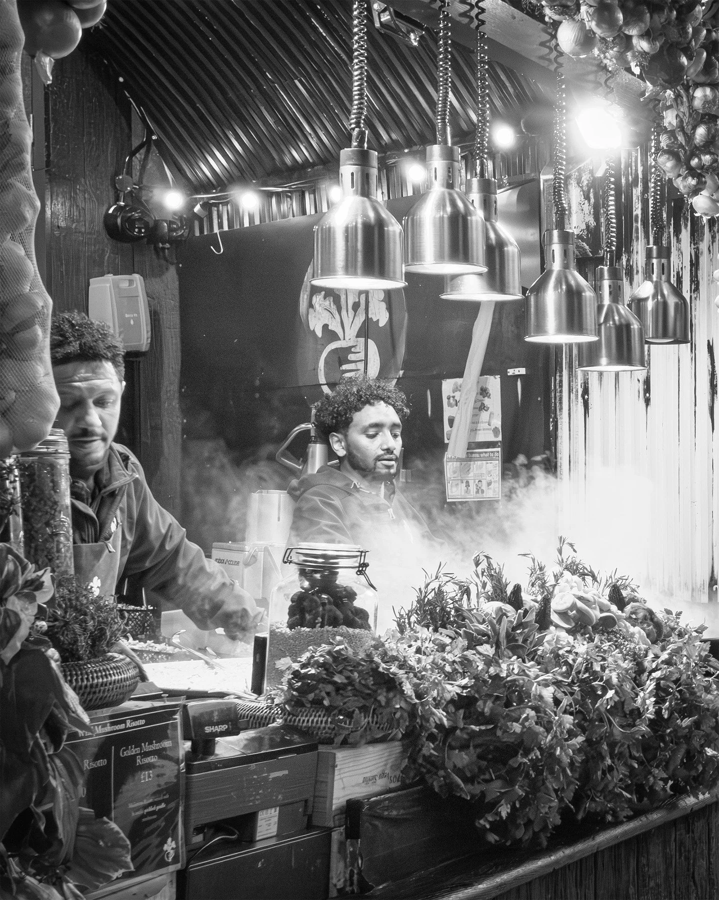 Borough Market Stall

#urbanlandscape #boroughmarket #london #uk #blackandwhitephotography