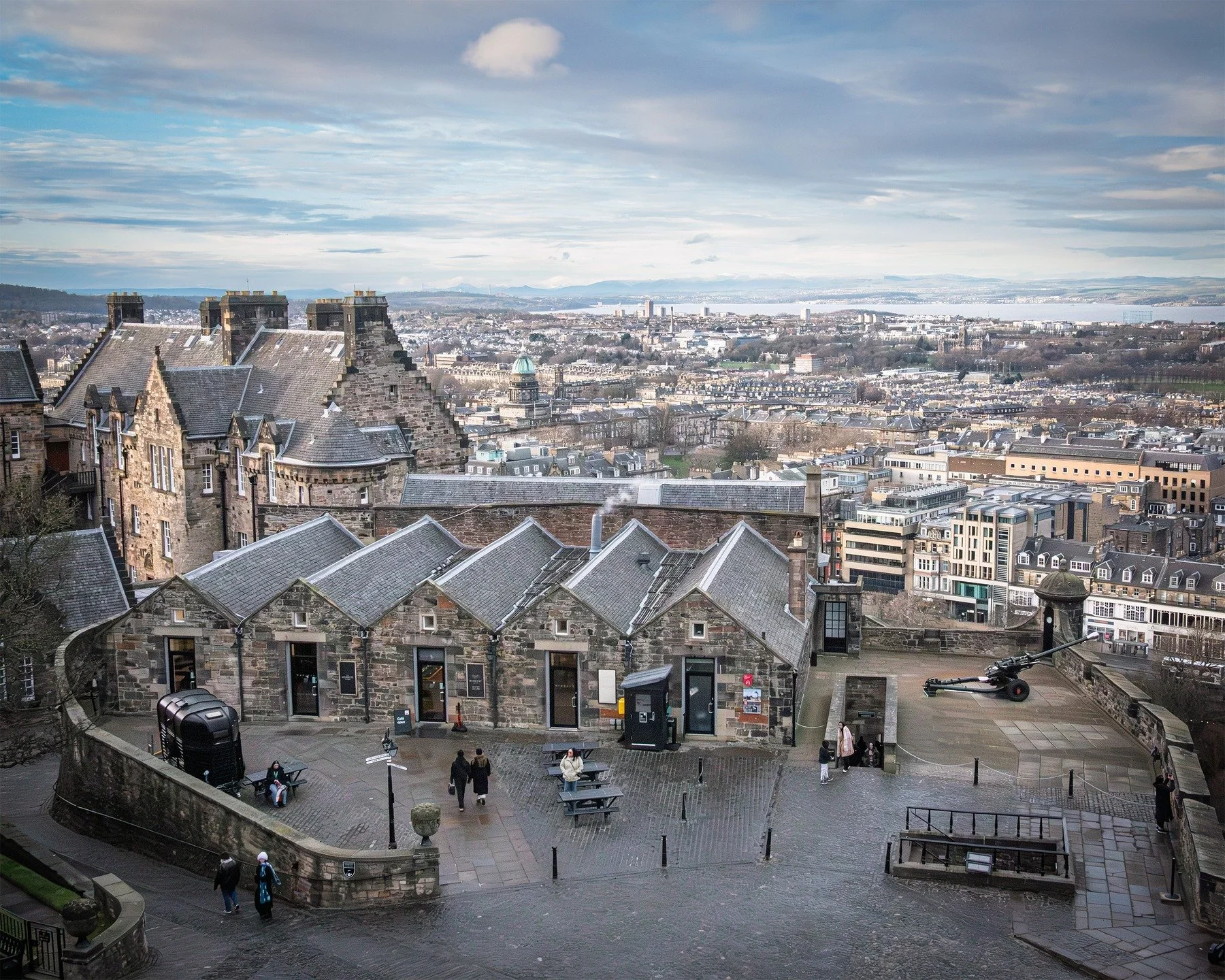 Views from Edinburgh Castle

#urbanlandscape #architecture #edinburgh #scotland #uk