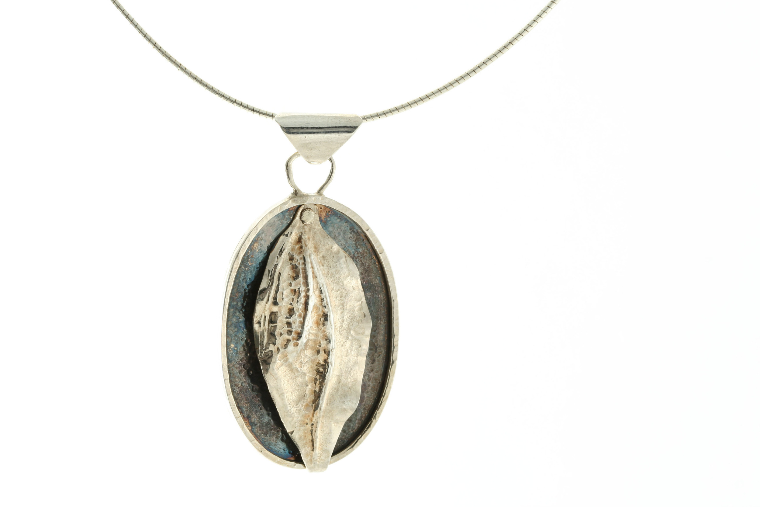 Leaf Pendant.