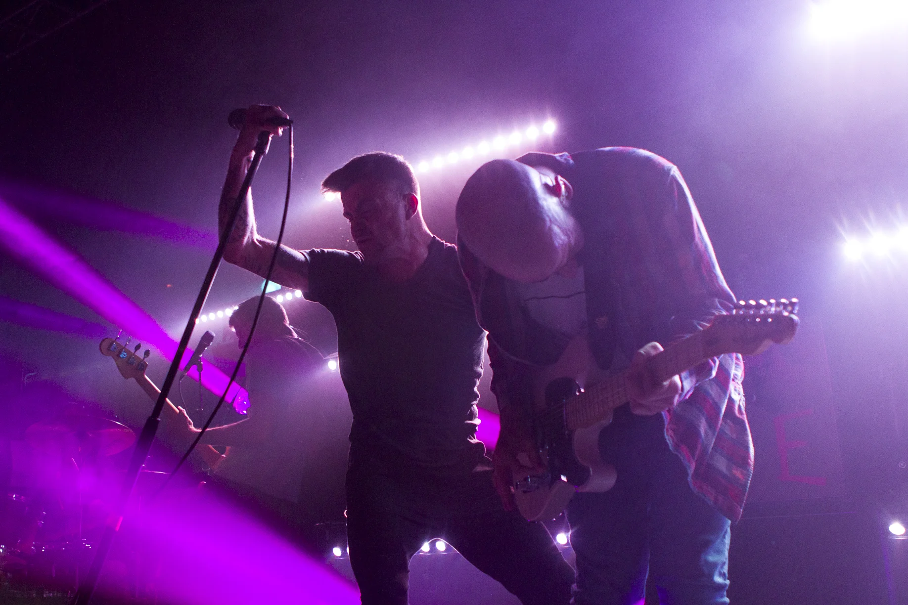 CIRCA SURVIVE