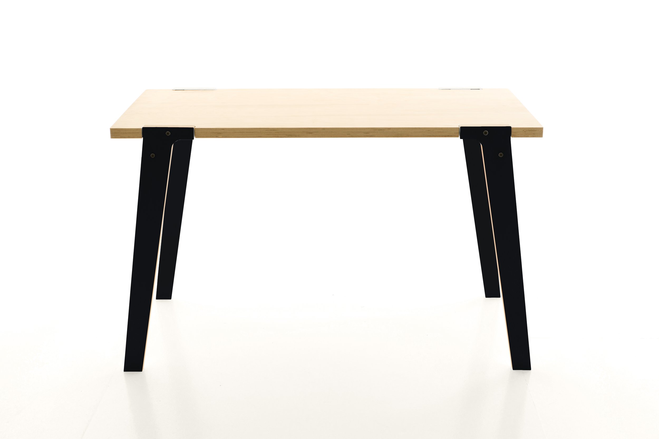 rform Switch Table Small - Inky Black.jpg
