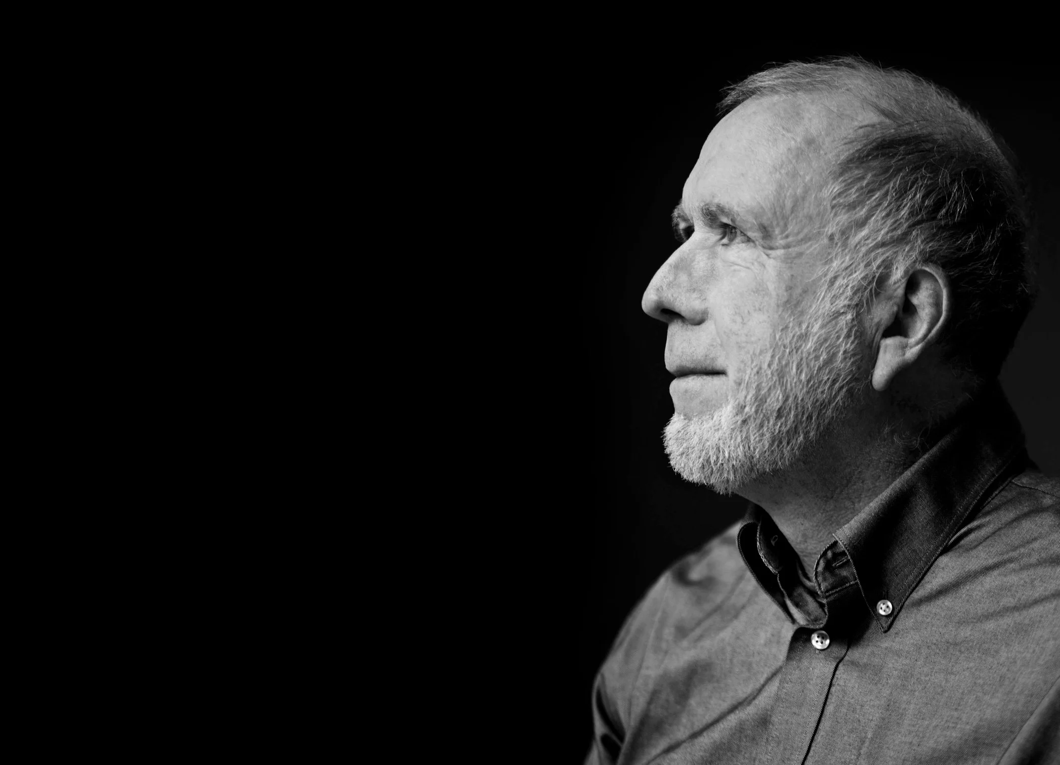 kevin-kelly-extended-left.jpg