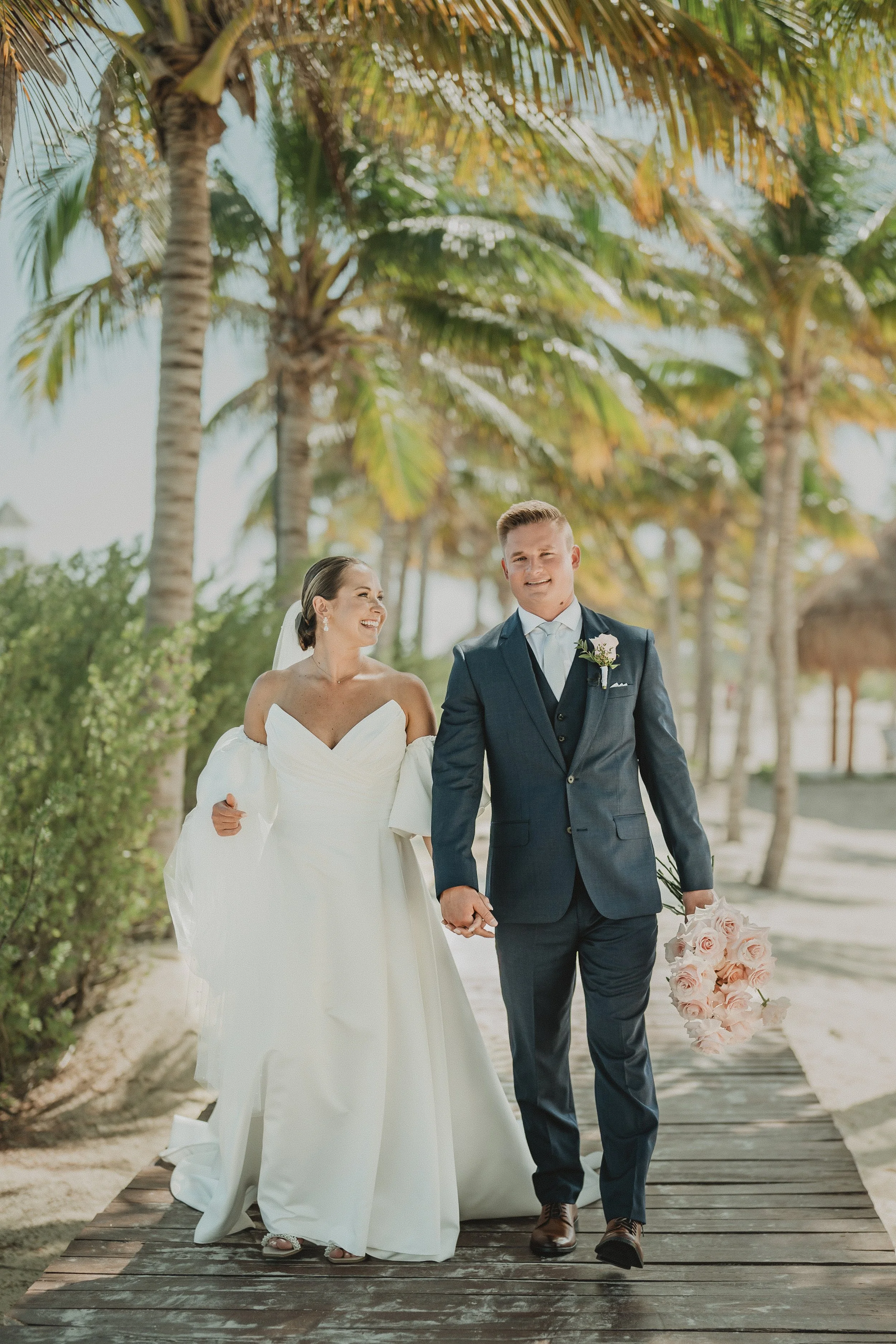 Brandi + Blaine-Mex at Last-129.jpg